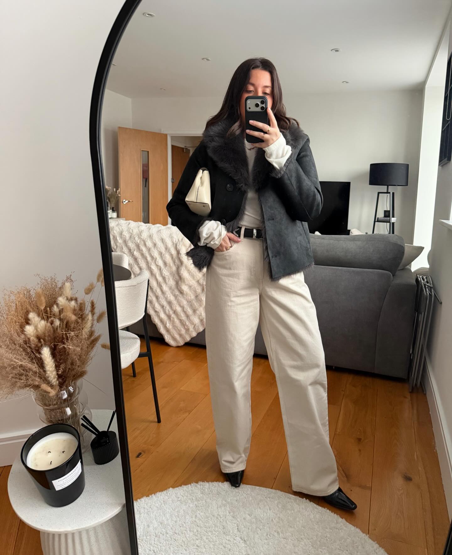 no emails for 2 weeks. 🙈🫶🏽