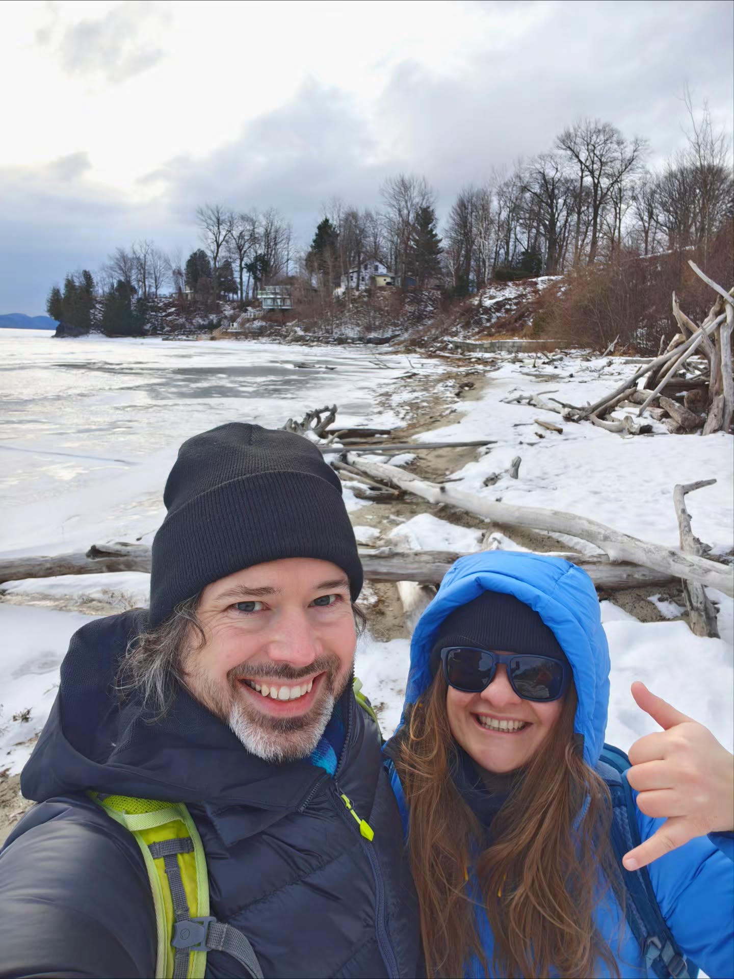 Happy New Year! I hope you have all been able to end 2025 on a good note and I wish you the very best for 2026 😊.
#happynewyear #newstart #winterwonderland #enjoyingthesnow #AWomanFromMars