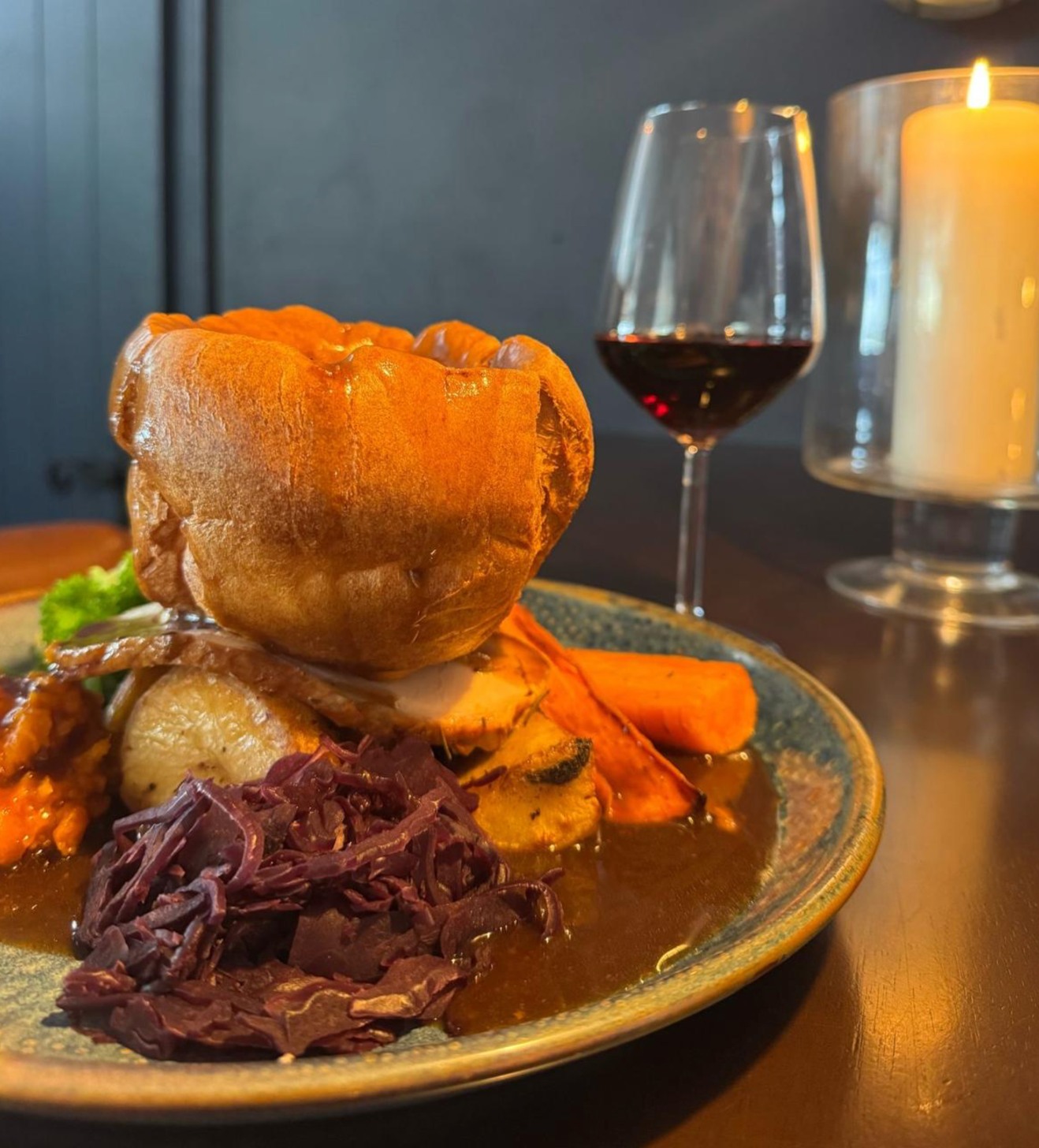 🔥 Proper Sunday Roast at The Pityme Inn 🔥
Tomorrow is all about ruffled roasties, golden Yorkshire puds, seasonal veg and as much gravy as your heart desires.
Choose from beef, pork, turkey, a trio of meats or a nut roast. Extra puds, pigs in blankets and all the good stuff are very much encouraged.
Settle into a table by the fire, pour a glass of red and enjoy Sunday exactly as it should be.
🍺 Buy 5 beers, get 1 free
Round them up, grab a table and make a proper afternoon of it.
✨ Lucky Saint on draught
A cracking shout if you are keeping things Dry January friendly.
🎟️ Roast raffle tickets still on sale
Your Sunday plans might already be sorted.
👉 Book your table here
https://events-widget.liveres.co.uk/widget.html?estateId=adfdadac-f623-464b-ab73-b7c2c3c764ca
We can’t wait to see you 🍽️🔥