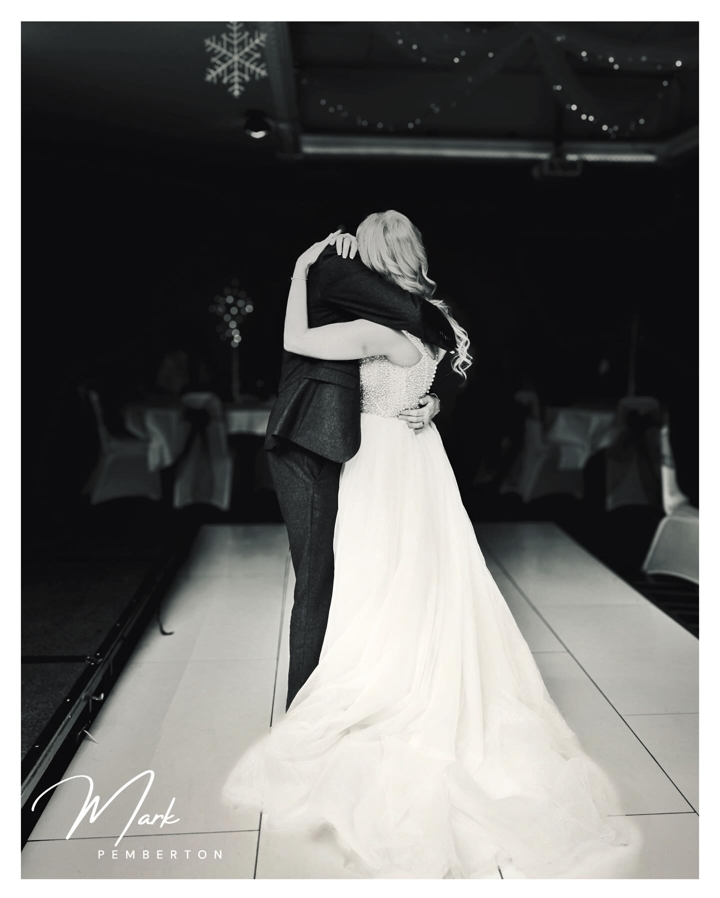 Thought I’d share a few black and white edits from Sunday’s beautiful wedding of Louise and Robert #weddingphotographers #weddingphotographer #weddingphotos #bnwweddingphotography