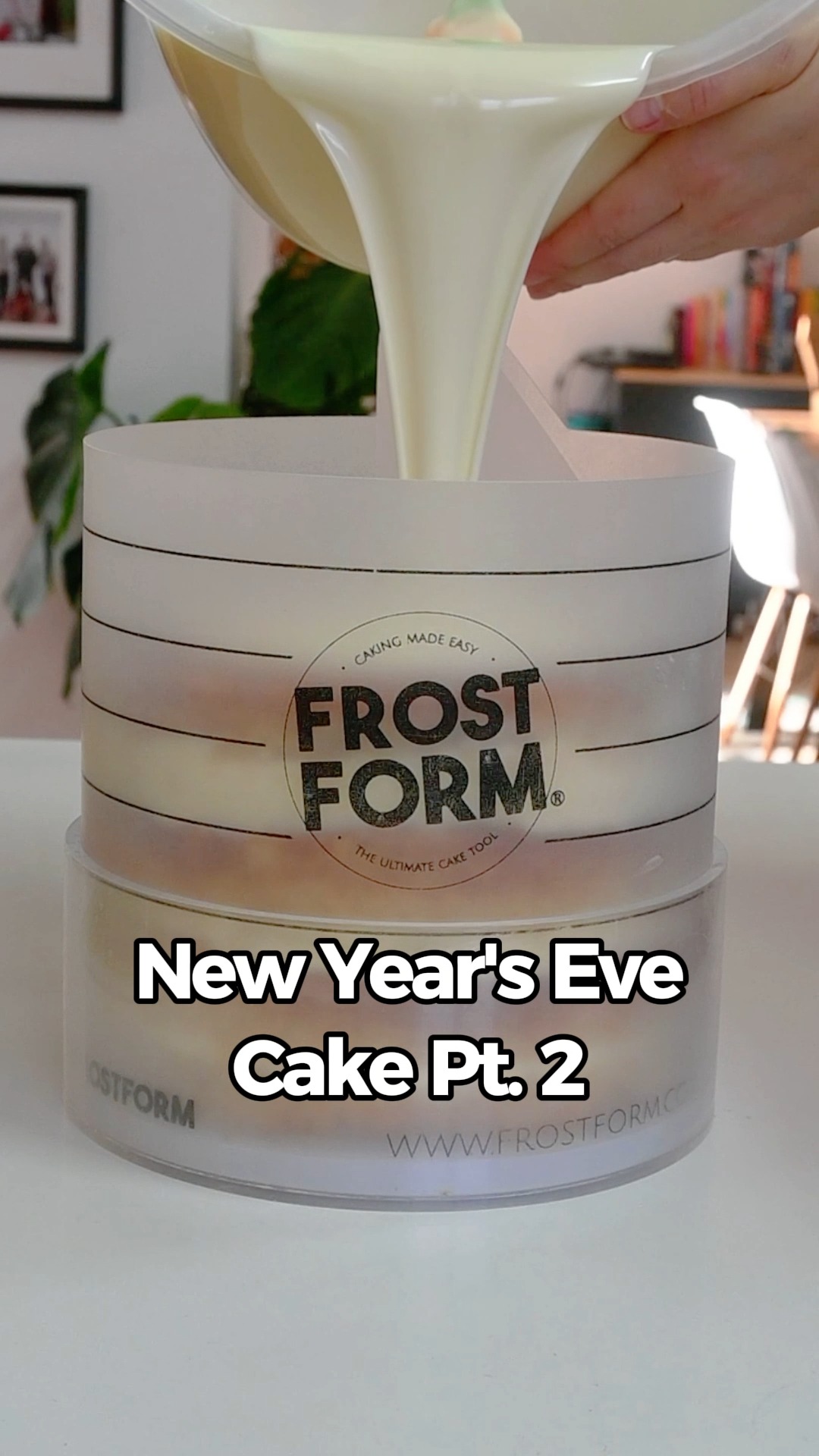 Smooth ganache pour to lock it all in ✨
This one behaved. We appreciate that.
#FullFatBaking #GanachePour #FrostForm #CakeProcess #BakingVideos