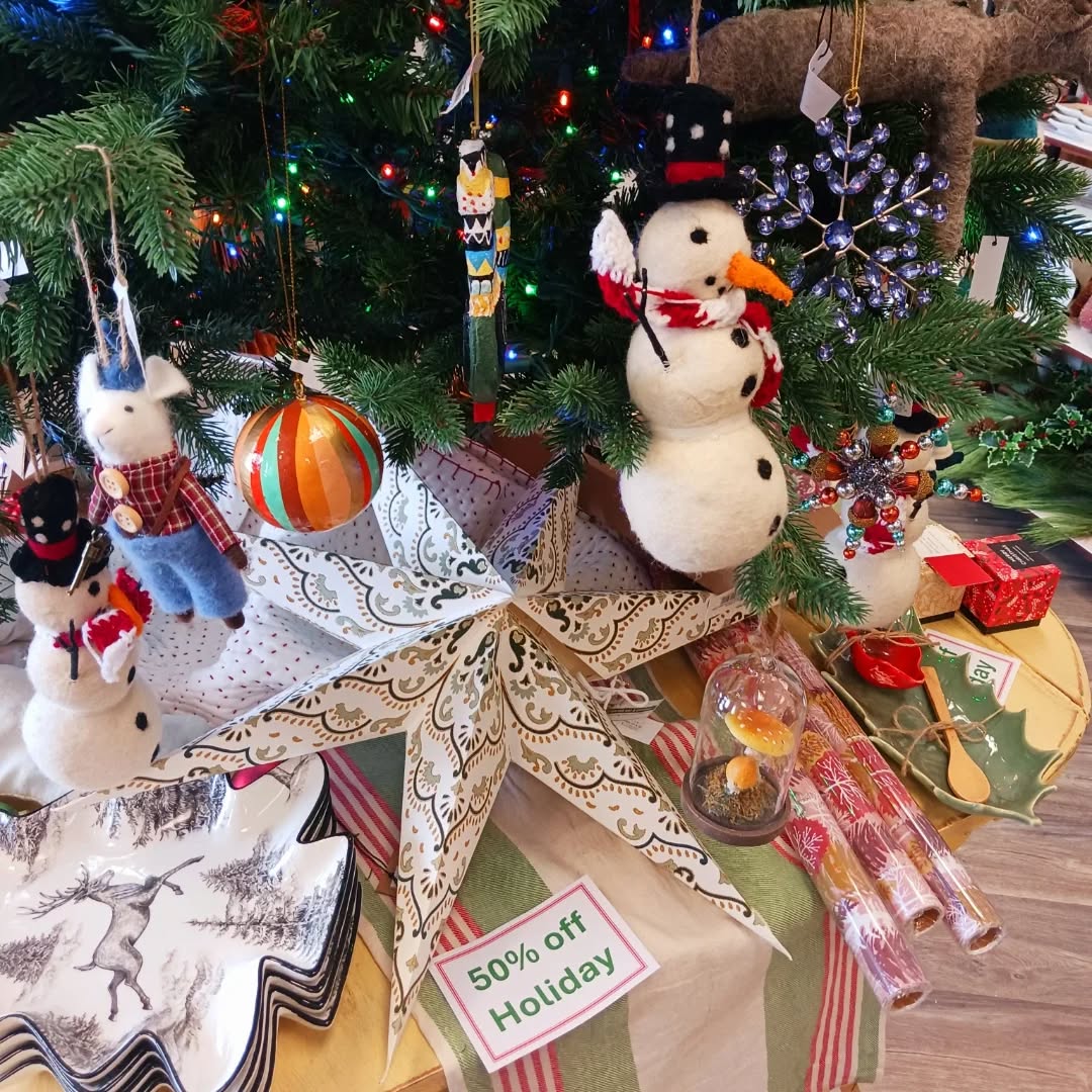 Happy New Year! 🎉✨️ We still have 50% off Holiday - Here's what's left... some pretty cute things, just sayin' 😉