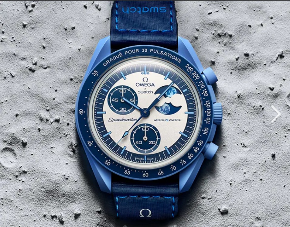 Are you as intrigued by the Omega x Swatch MoonSwatch as we are? 🌌 This playful yet iconic collaboration is sparking curiosity and conversations across the watch community. Blending the light-heartedness of modern design with the charm of classic horology, it’s a Speedmaster with a smile. 😄 Share your take below – is this a winsome addition to the horological world or just another hype trend? #OmegaSwatch #MoonSwatch #WatchEnthusiast #HorologyLove #VintageStyle #hayeshorology