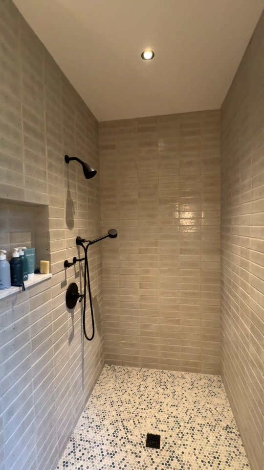 Steve Ives put a lot of hours into this shower's tilework.
The end result speaks for itself.
#bathroomremodel #tilework #craftsmanship #adirondackbuilds
