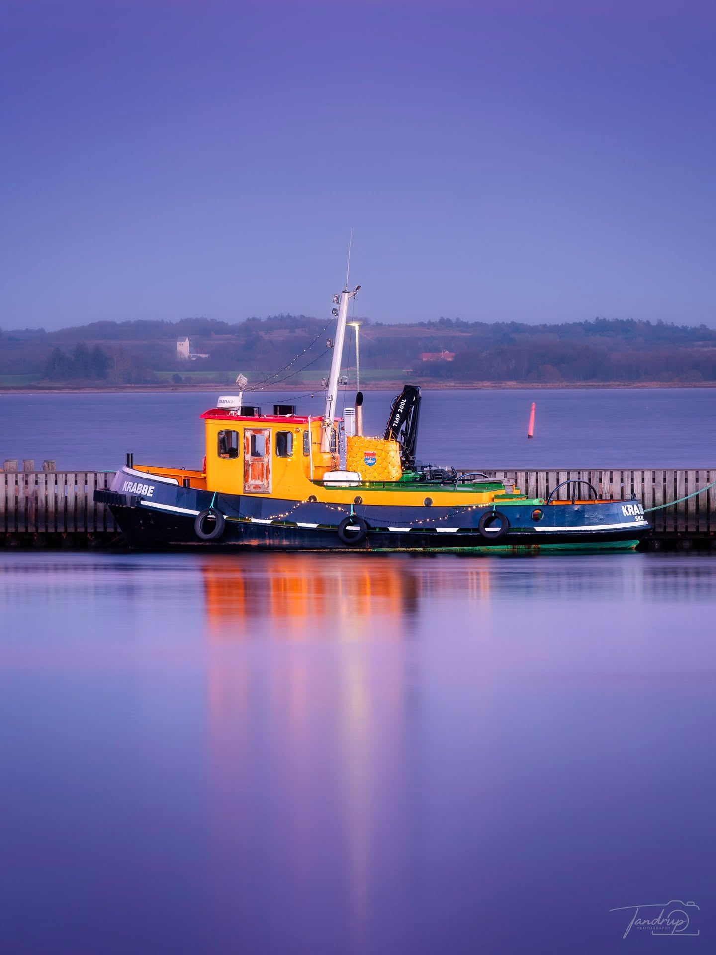 Isbryderen "Krabbe" i Skive
-
-
-
#tandrup_photography #skivehavn #micheltandrup #maritimfotografi #danmarksnatur #skivekommune #harborlife #isbryder #total_denmark #determedihuslejen #boatphotography #voresskive #limfjorden #maritimt #skive #longexposure #danskekyster #reflections #coastallife #nordjylland #eveningmood #seascapephotography #visitdenmark #danishharbour #boats_of_instagram