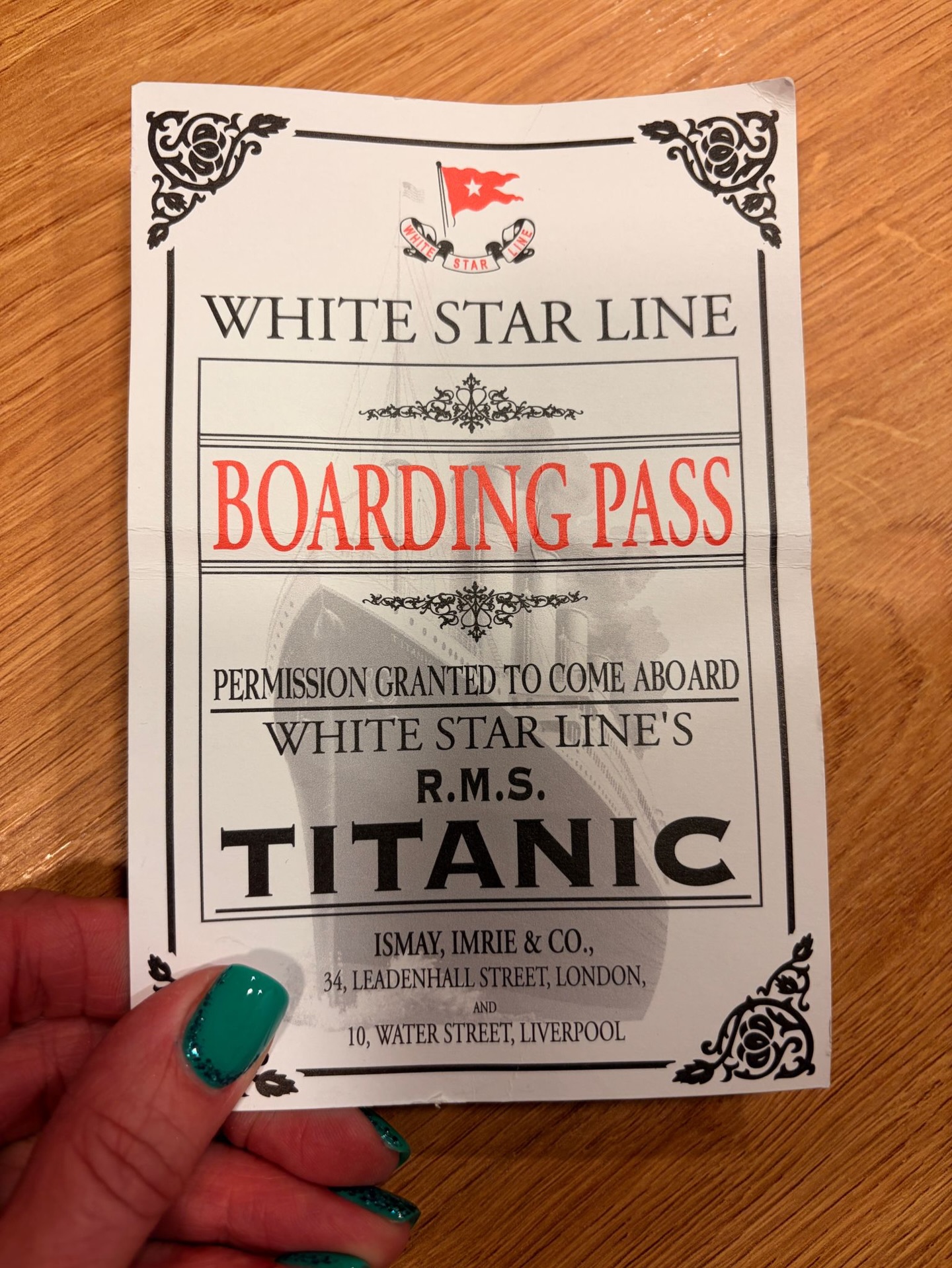 Palubní lístek máme. Ledovec zatím nikde, tak dobrý 😅🚢❄️
V pondělí jsme s gymnáziem navštívili výstavu o Titanicu 🚢 A dozvěděli jsme se spoustu zajímavostí o této legendární plavbě 😎👌 #titanic #itg #gymnazium #itggymnazium #vystava