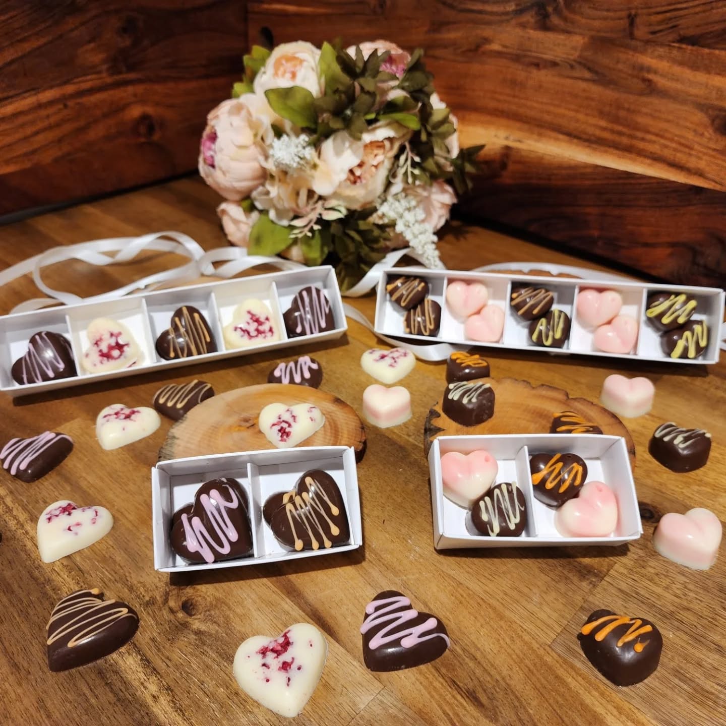 💕 Valentine’s Day Orders Now Open!💕
Less than 6 weeks to go— don’t leave it too late!
Treat your partner, a friend, or yourself (because self-love counts too)
Pre-order now:
10 piece flavoured chocolates– $18
10 piece filled chocolates– $21
12 piece bite-size mixed box– $22
(brownies, strawberry fudge, lemon tarts & chocolate truffles)
Pickup: Bannockburn
DM to order
Limited spots available — get in early!