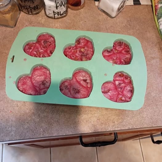 Finished making my Valentine's Day Soap for my Grandma she order 6x $5.99 each I'm happy for this years Valentine's Soap let me know? If you want some? #handmadewithlove #valentineday
Strawberry Vanilla Soap Recipe
1 lb glycerin soap base
1 tsp strawberry fragrance oil
1 tsp vanilla extract or essential oil
Pink colorant (optional)
Dried rose petals (optional)
Instructions:
Melt glycerin soap base.
Mix in fragrance oil & vanilla.
Add colorant if desired.
Pour into molds.
Top with rose petals.
Let set, unmold, & package 💐.