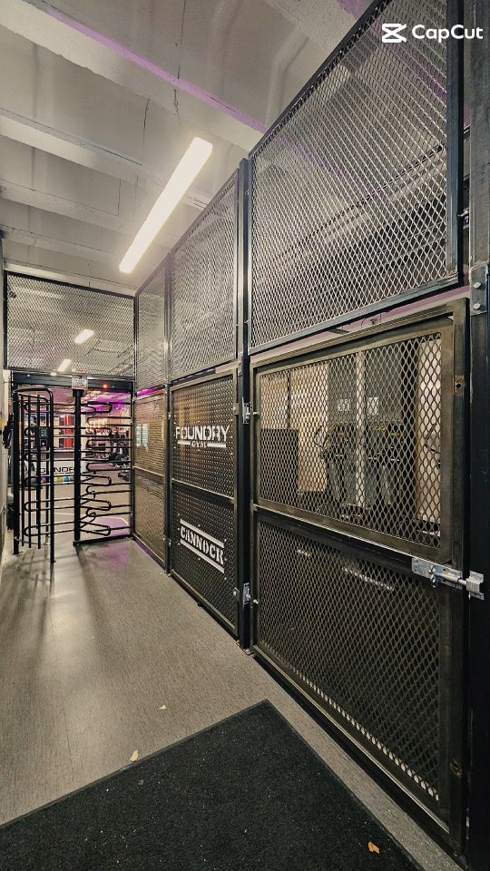 🔒 Security Upgrade Complete | Foundry Gym Cannock 🔒
An existing 6ft fence was in place, but for complete security we were brought in to retro-fit a steel cage system to prevent unauthorised access.
We designed and installed extended industrial panelling in true Foundry style — solid, heavy-duty and bomb-proof.
Built to last. Built to secure.
⚙️ Steel fabrication by EP Gym Installations
📩 Get in touch for bespoke steel & gym fit-out work
#SteelFabrication #GymSecurity #FoundryGym #IndustrialDesign #GymInstallations #BespokeSteel #EPGymInstallations #CommercialGyms