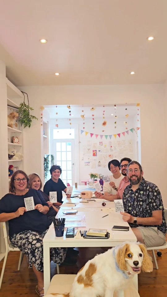 🎨 Travel Drawing Class 🎨
✈️ Everyone knows about travel photography and how the photos we take on our travels can stay with us forever as physical forms of our memories.
🖼️ But have you ever thought of slowing down to appreciate the details, history, and environment of the beauty that lies in front of you?
📝 **Travel drawings** are the perfect reflection of not only what we saw during those moments but also add the expression of how we felt!
In this class, you'll learn how to draw a travel scene with a pencil and pen. ✏️🖊️ We'll teach you the fundamental skills of drawing, so even if you have no experience, you'll fit right in!
At the end of the class, take home your travel drawing and some fond, nostalgic memories! 🏠💖
📍 #darlinghurst #TravelDrawing #ArtClass