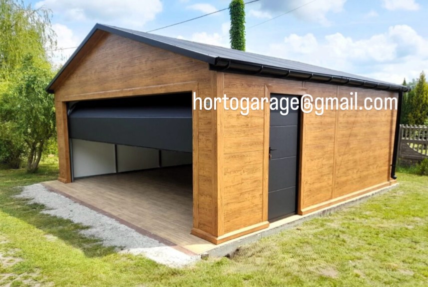 🙋♂️😃Wir präsentieren unsere Garage – modern, ästhetisch und perfekt in den Außenbereich Ihres Hauses integriert.
📏Abmessungen
📐Breite: 6 m
📐Länge: 6,5 m
📐Höhe am First: 5 m
Farben
Wände: warmer Holzton
Garagentor und Seitentür: Anthrazit
Dach und Dachrinnen: graphitfarben
🚪🔩Konstruktion
Konstruktion auf Basis von (holzähnlichen) Paneelen
Satteldach mit Blechdeckung
Nach oben öffnendes Sektionaltor
Seitentür für einfachen Zugang ohne Öffnen des Tors
✅Vorteile
Modernes Design, das zu modernen Häusern passt
Langlebige, witterungsbeständige Materialien
Platzsparendes Sektionaltor
Zusätzliche Seitentür für mehr Funktionalität
🚗🧰🎿Verwendungszweck
Garage für ein Auto
Abstellraum für Fahrräder, Gartengeräte und Ausrüstung
Kleine Werkstatt oder Abstellraum
Hauswirtschaftsraum neben dem Haus oder auf dem Freizeitgrundstück
💻📲👨💻 eine ähnliche Garage oder andere Details wünschen, mailen Sie hortogarage@gmail.com, gehen Sie auf den Link in der Bio oder rufen Sie an
📞 +49 177 4242452
📞 +49 152 246 74 361