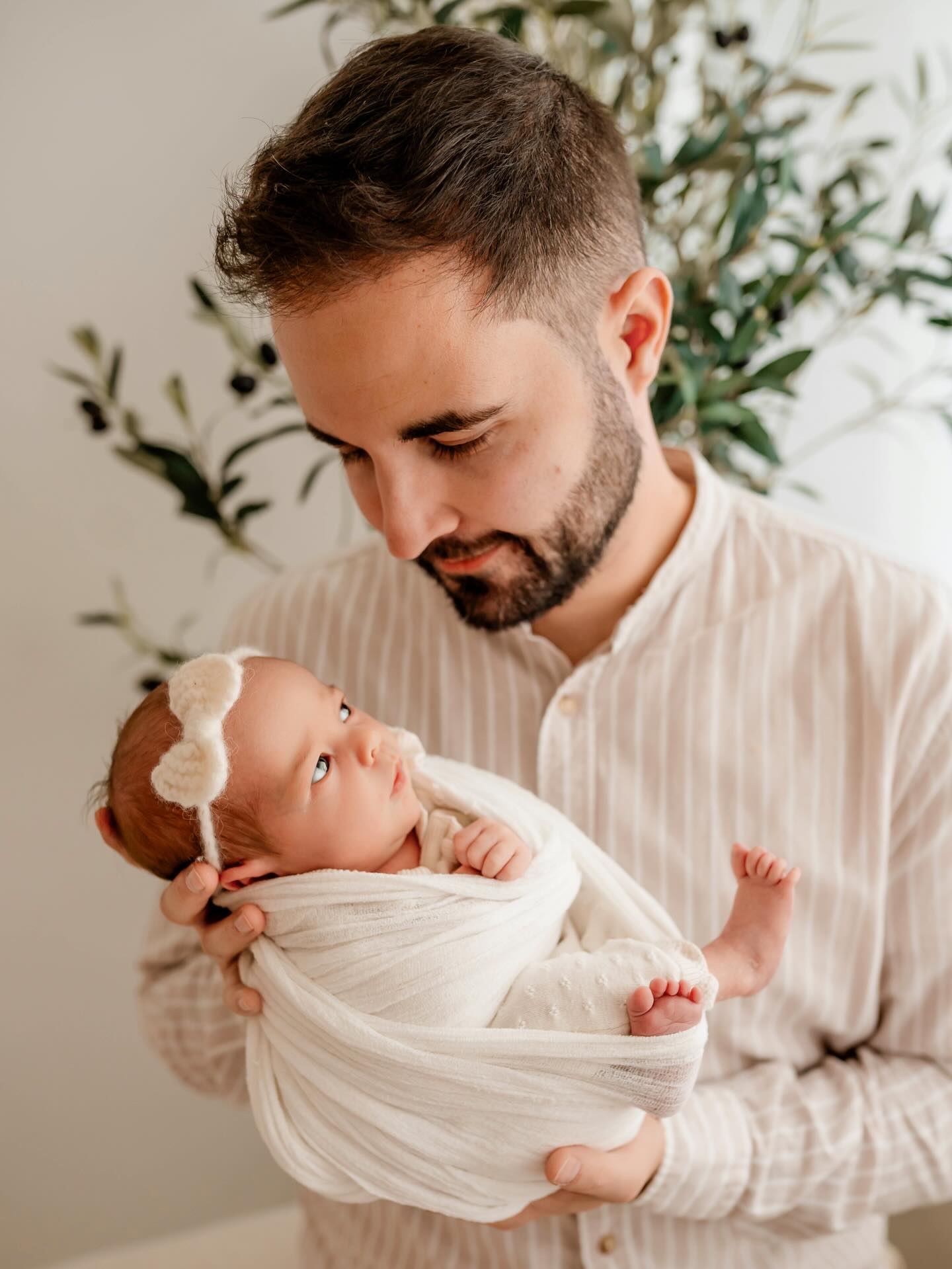 So small, so loved. Every newborn session is a reminder of life’s purest magic 🤍.
.
So klein, so geliebt. Jedes Neugeborenen-Shooting ist eine Erinnerung a die reinste Magie des Lebens 🤍.
.
.
.
Newborn & Maternity and Family Photographer in Zürich area | Ksenia Photography
.
.
Neugeborenen-, Schwangerschafts- und Familienfotografin im Raum Zürich | Ksenia Photography
.
. .
.
.
family #newborn #swissphotographer # #dearphotographer #zurich switzerland🇨🇭 candidchildhood ourcandidlife baby magicofchildhood lifestyle littlesweetie thechildrenoftheworld littledreamers childportraits pixel_kids simplychildren enchantedchildhood dearestviewfinder let_there_be_delight letthemexplore lifestylebaby the_gallery_of_magic the_sugar_jar parenthood parenthood_moments baby childhoodunplugged babyphotoshooting