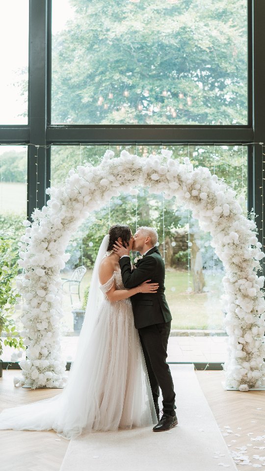 A little decor can go a long way with the right venue. Even if you're on a budget, picking the right venue and the right decor can make your dream wedding come true without spending a fortune.
Drop us a DM or pop into our showroom in South Shields to plan your dream wedding!
Top image taken by @staceymaephoto
Venue @theboskbreamish
#dreamwedding #whitewedding #whiteblossoms #barnweddings #weddingaisle