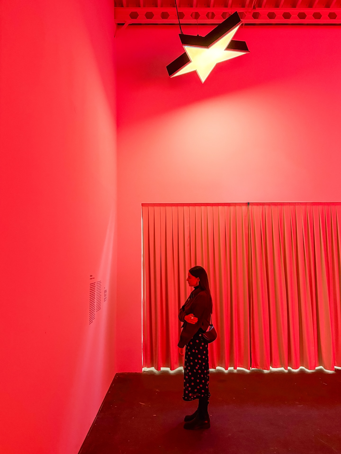 〰️
Spent the whole day at @hamburger_bahnhof today, and honestly, it feels like the best place for contemporary art in Berlin right now ✨
I wandered through the exhibitions for hours, discovering works that spark both thought and wonder, like little galaxies captured in each piece.
Completely inspired: it’s one of those places that lingers in your mind long after you leave.
#berlin #hamburgerbahnhof #contemporaryart #artgallery @visitberlin