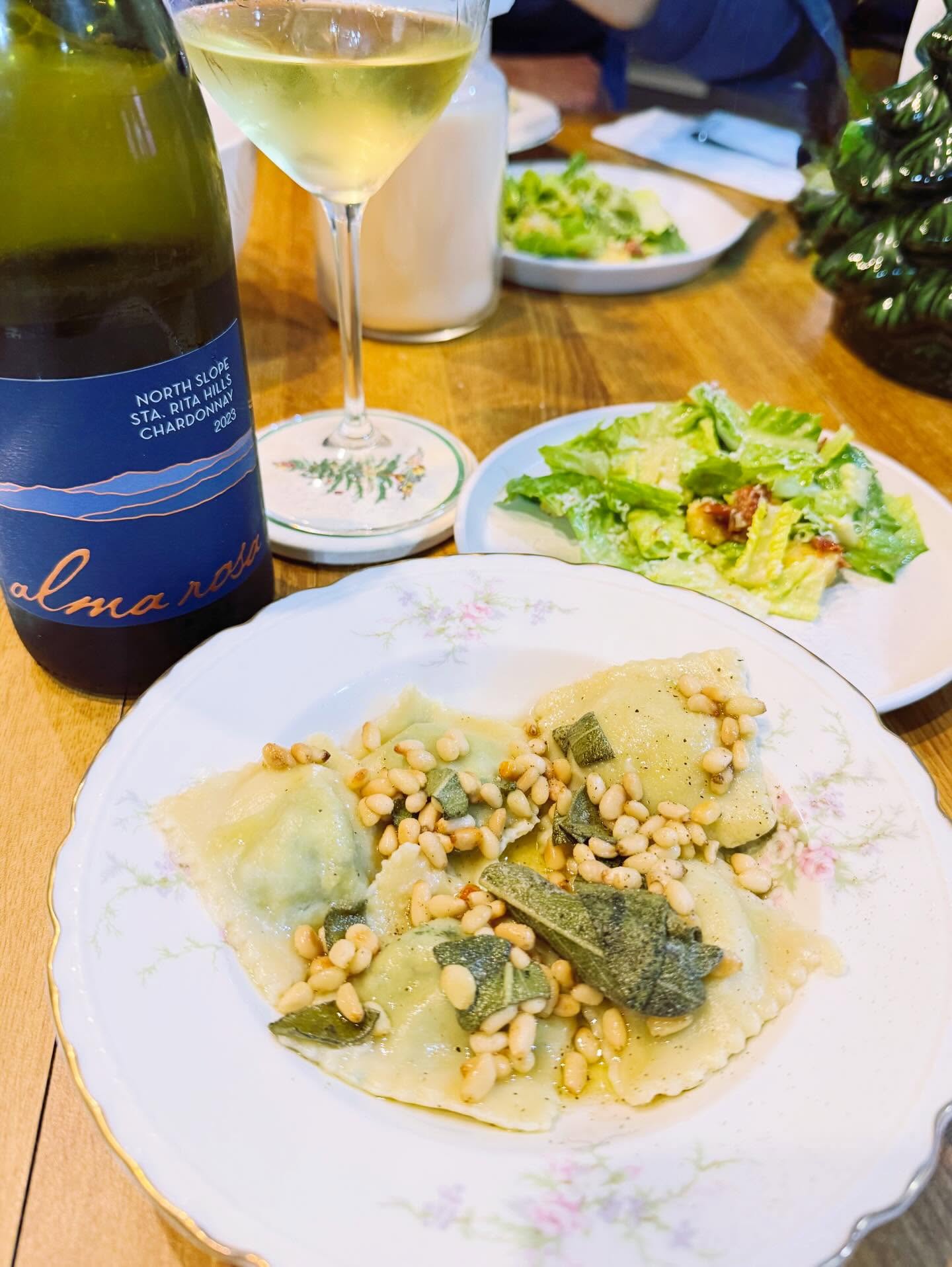 Made ravioli from scratch using my new pasta tools I received for Christmas 🤩 (thank you @epicadventureswithdani )
Spinach & cheese filling, homemade dough, and a butter sage sauce (with lots of pignoli nuts) 🤗 Yes - making fresh pasta takes a little extra time - but it’s so worth it!
#pasta #recipes #ravioli #foodlover #cooking