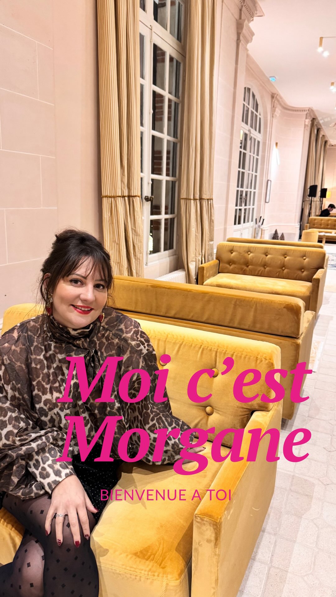 Bienvenue les MOBŌS, je suis Morgane la fondatrice de MOBŌ.
Le vêtement, pour moi, c’est avant tout une histoire et une émotion.
Je chine chaque pièce avec beaucoup d’amour, en accordant une attention particulière aux détails qui font toute la différence.
Des pièces vintage choisies une à une,
Retrouvez moi très bientôt en pop-up à Bordeaux ou en ligne.
Je vous souhaite de très belles fêtes ✨🎄
#vintageaddict #passionvintage #chineuse #vintagechic#secondemainbordeaux