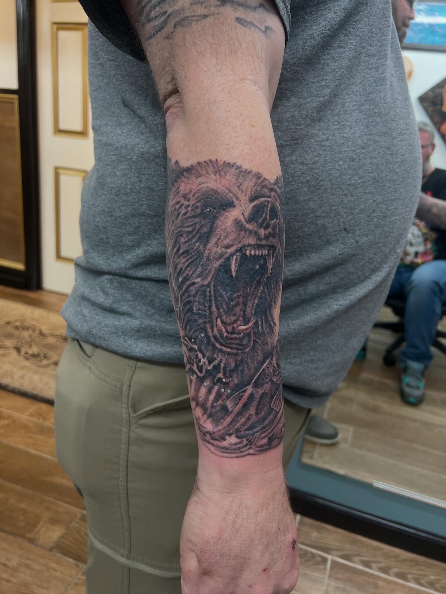 Tattoo from yesterday, work in progress.. still red and irritated will definitely post more pics of this wild life sleeve as we go… #tattoo #blackandgreytattoos #beartattoo #wildlifetattoo #workinprogress
