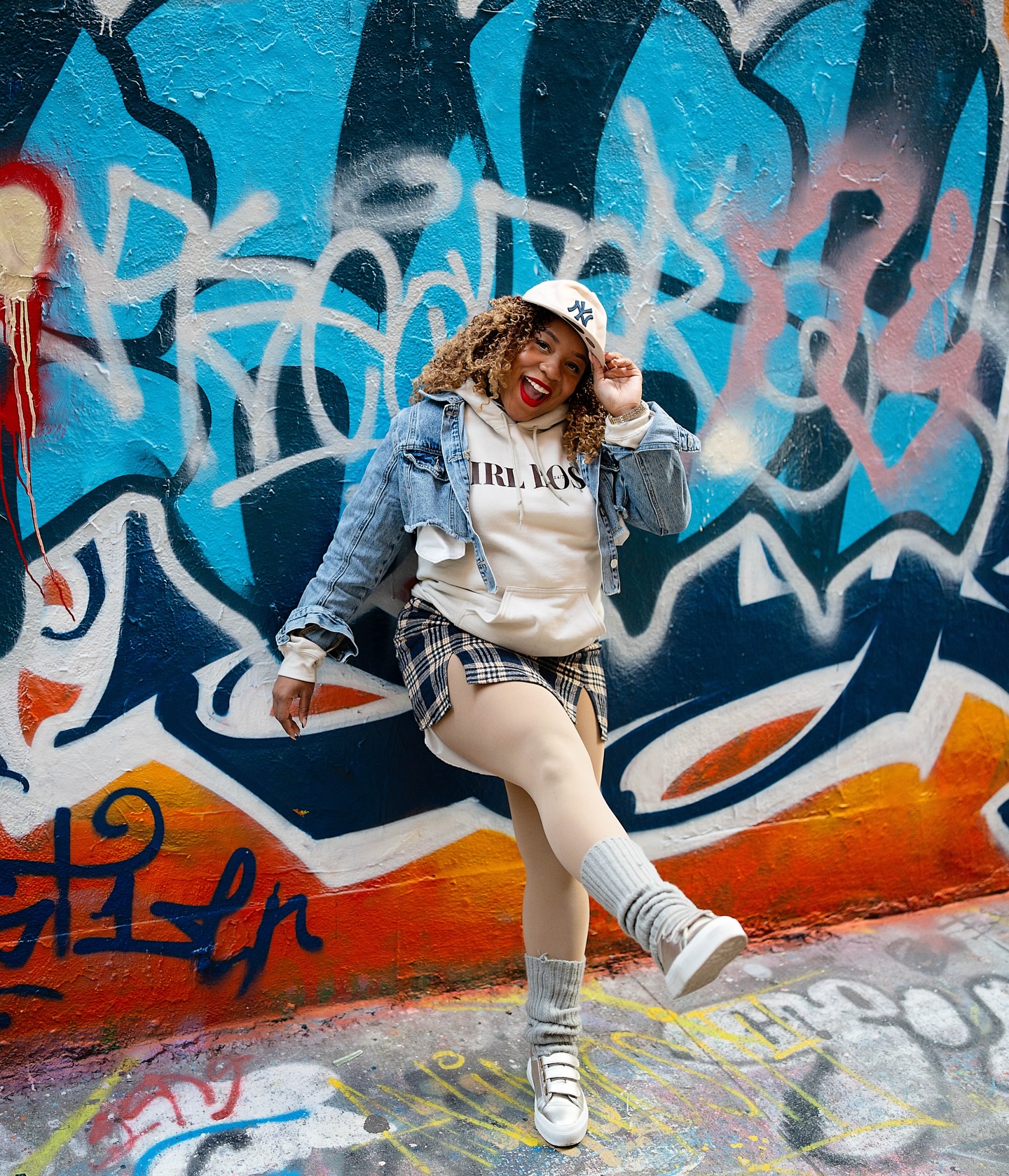 Happy new week ✨
if you’re carrying a lot into these next few days, I hope you remember you’re not behind and you’re not alone. Take it one step at a time, celebrate the small wins, and give yourself grace on the heavy days too. We’re all just doing our best out here, and that’s more than enough.
Wishing you a week filled with peace, clarity, and little moments that remind you you’re doing okay. ✨
Also, if you haven’t checked out my latest blog post yet, I shared something really close to my heart 💞 link in my bio 🤍
PC: @m76photo
#NewWeekVibes #NYCCreator #ContentCreatorLife #WomenWhoCreate #CreativeCommunity