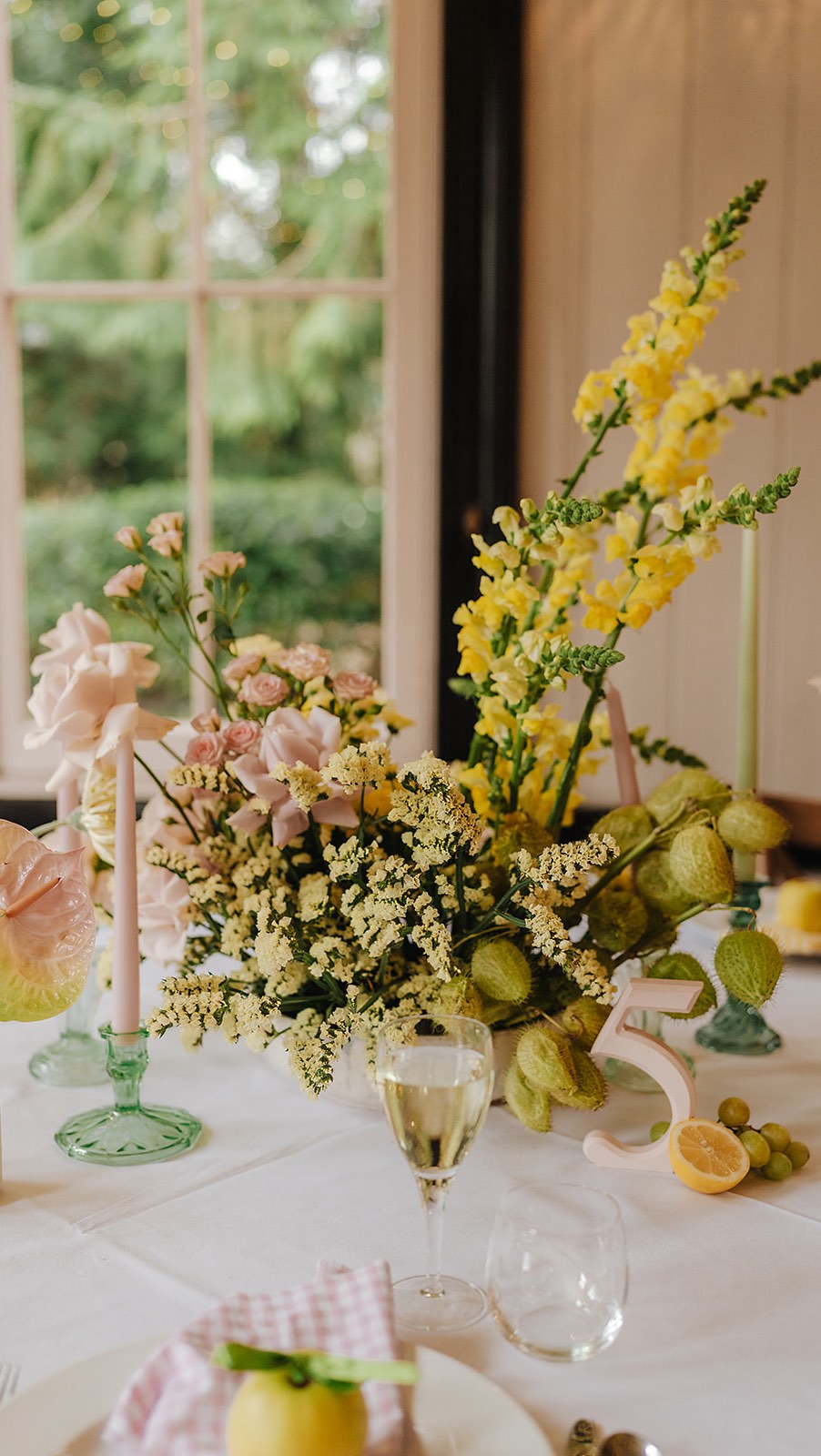 Flippin’ heck it’s cold.
Need a bit of Spring inspo? Eat up this sugary sweet sunny and playful set up created with @willowandwisps at the lovely @larmertree last year.
@emine.weddings photography
You are welcome 🥰
Springwedding - springstyling - weddingdesign - wedding inspo - chartreusepalette - weddingtablescape -
#springtablescape #pastelbrights #springweddinginspiration #modernspringwedding #pastelwedding