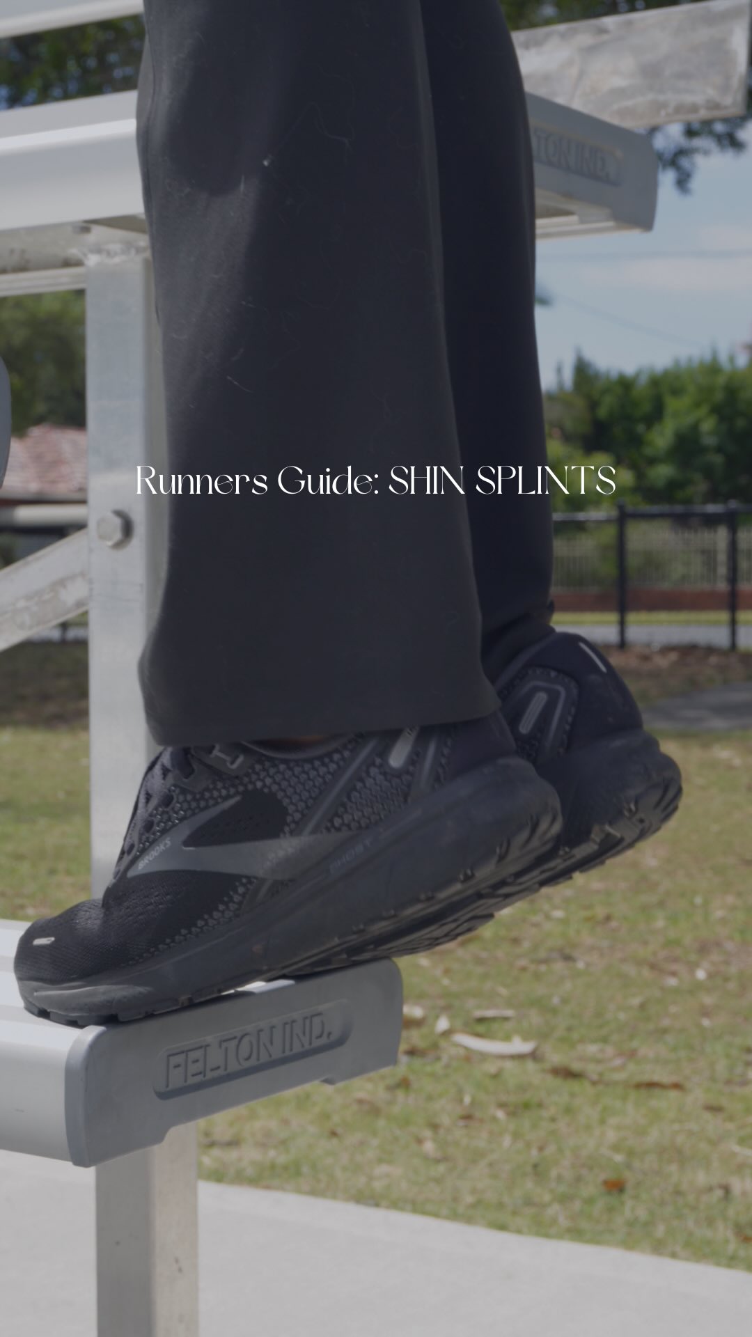 Let’s talk about Shin Splints and my top favourite exercises for prevention ⚡️Shin Splints also known as Medial Tibial Stress Syndrome occurs due to overloading of the Tibia bone and inflammation of the anterior leg muscles attaching onto the Tibia.
DISCLAIMER:
The recommendations made in this video are by a licensed Australian podiatrist under AHPRA. This video is for educational purposes and is not to persuade you of any particular treatment. If you have any concerns, please see a registered podiatrist. Treatment results may vary, individualised assessment is required.
To book an appointment, contact us on 📞 0452 185 243 or book online via our website at www.hiptosolepodiatry.au 💻.