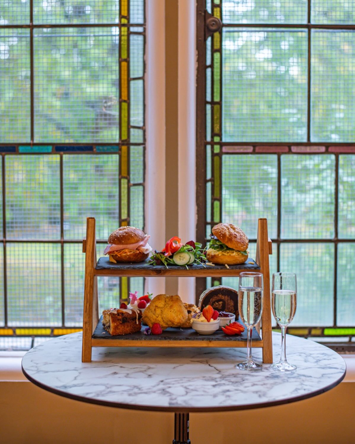 Town Hall Afternoon Tea ☕️ 🍰
We’re proud to be getting a name for our Afternoon Teas, and now you can enjoy all the Avonfield goodness at our second site in the Old Town Hall.
Our Town Hall Afternoon tea for 2 is £50 (£25 per person) and includes your choice of:
🥯 2 freshly made bagels
🍓 2 scones with all the accompaniments
🍰 2 slices of homemade cake
All served with your choice of tea or hot drink — with optional Prosecco or draft lager for those who’d like to make it extra special 🍾
We’re now taking walk ins or you can book ahead for couples, small or larger groups, and special events.
Perfect for catch-ups, celebrations, or a relaxed afternoon treat.
📩 Message us to book
#AfternoonTea #OldTownHall #GroupBookings #SpecialOccasions