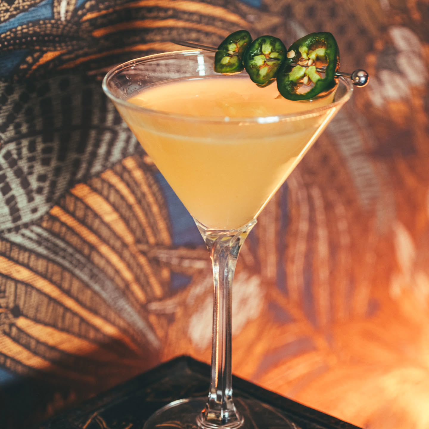 Down The Hatch 🍸
Crafted with cardamom-infused Sobieski, Agwa, house-made hatch green chile syrup, fresh lemon juice, and smoked heirloom chile bitters.
A bold, layered cocktail with just the right kick.
Created by one of the owners, Luke Greenwood.
#Est1864 #BozemanEats #CraftCocktails #MontanaDrinks #DrinkLocal
