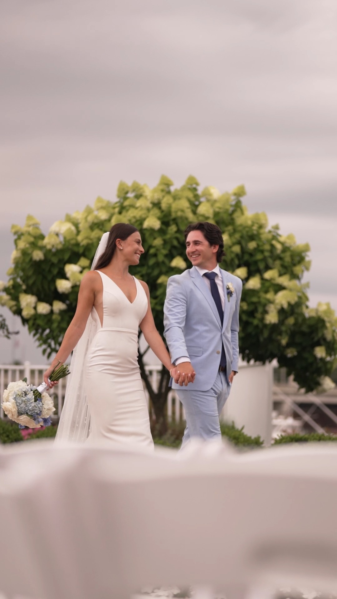 Another beautiful wedding at Crystal Point Yacht Club. Even with the overcast skies, the day looked amazing.
Bride @gianna_herrmann
Groom @dtutrone10
Venue @crystalpointyachtclub
Photo @alexsebrenphoto
DJ @thechrisatwood
Florist @wallflowersnj
Makeup and Hair @spabellanj @spabellabridal @myamazingbeauty
@hairbydanimac
Video @deliastudios