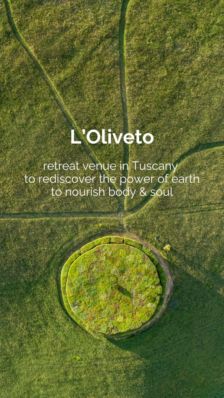 Nourishment is not only what we eat.
It’s how we slow down.
How we wake up by the light.
How we let the day start gently.
Taking time to rest, to reflect, to be.
Taking a pause that allows the body to soften.
Reconnecting with the soul.
Especially in a season that invites stillness and interiority.
This is the nourishment —
being connected with our inner earth —
quiet, grounding, and restorative.
#retreatvenue #retreatyourself #slowliving