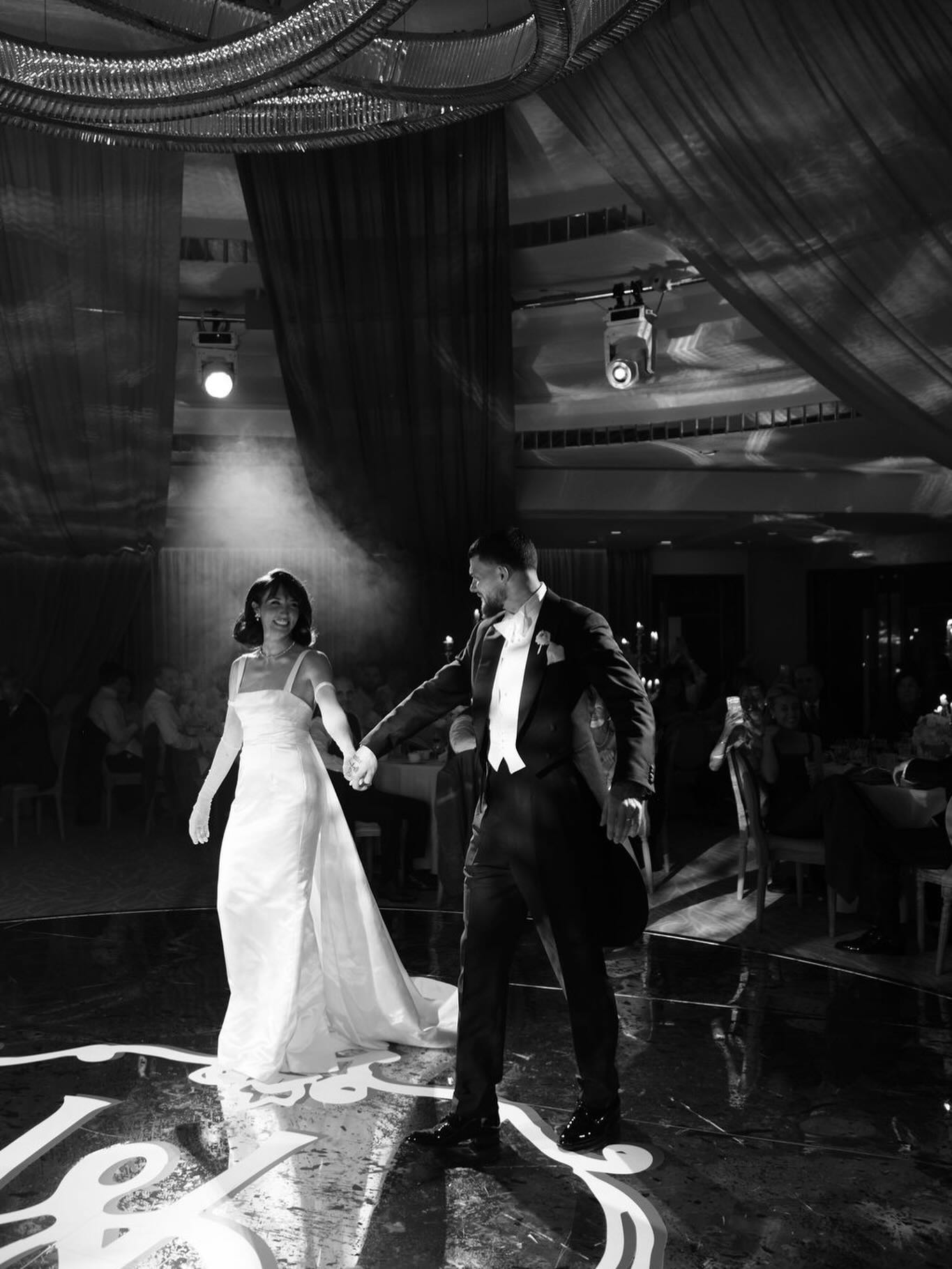 Stepping into 2026 with so many exciting opportunities that we can’t wait to share ✨
This time last year, we were in the exciting planning stages of the most gorgeous, glamorous wedding for @meganmckenna & @oliverjburke at the equally iconic @grantleyhall_
Forever grateful for moments like these 🫶🏻
Here’s to what’s coming next 🥂