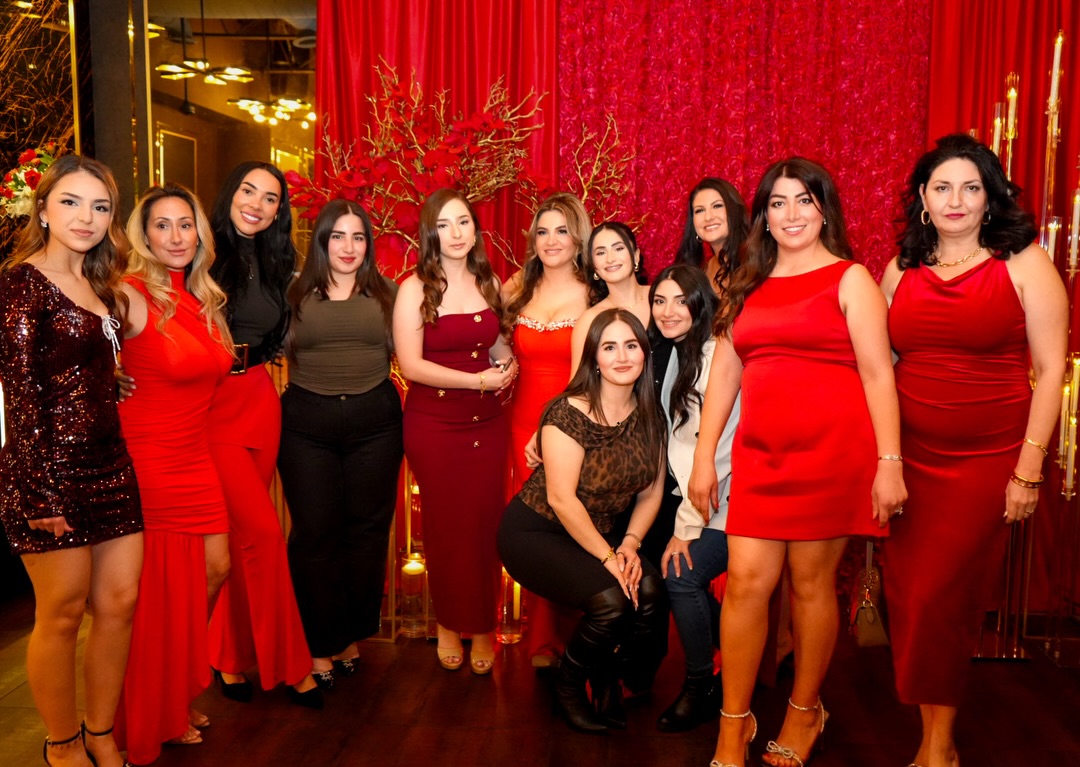 High heels, high goals, and a whole lot of feminine power 👠✨
We had the pleasure of sponsoring High Heels, High Goals hosted by @atahselegance — an evening filled with ambition, beauty, and women chasing their dreams 💖
Yes, this is a late post…but some moments deserve their shine no matter the time ⏳😍
Thank you to the amazing @elevateandcreateagency for capturing the night 📸