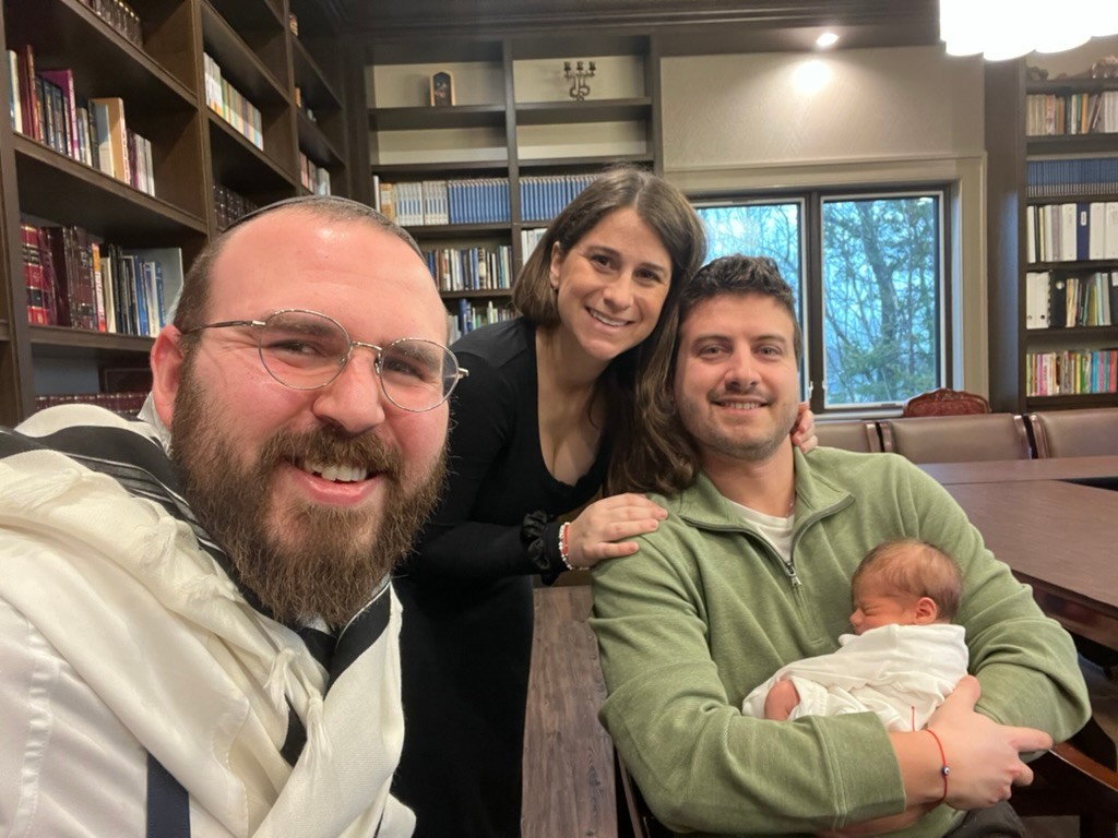 Mazal tov to Baby Shmuel Mordechai!