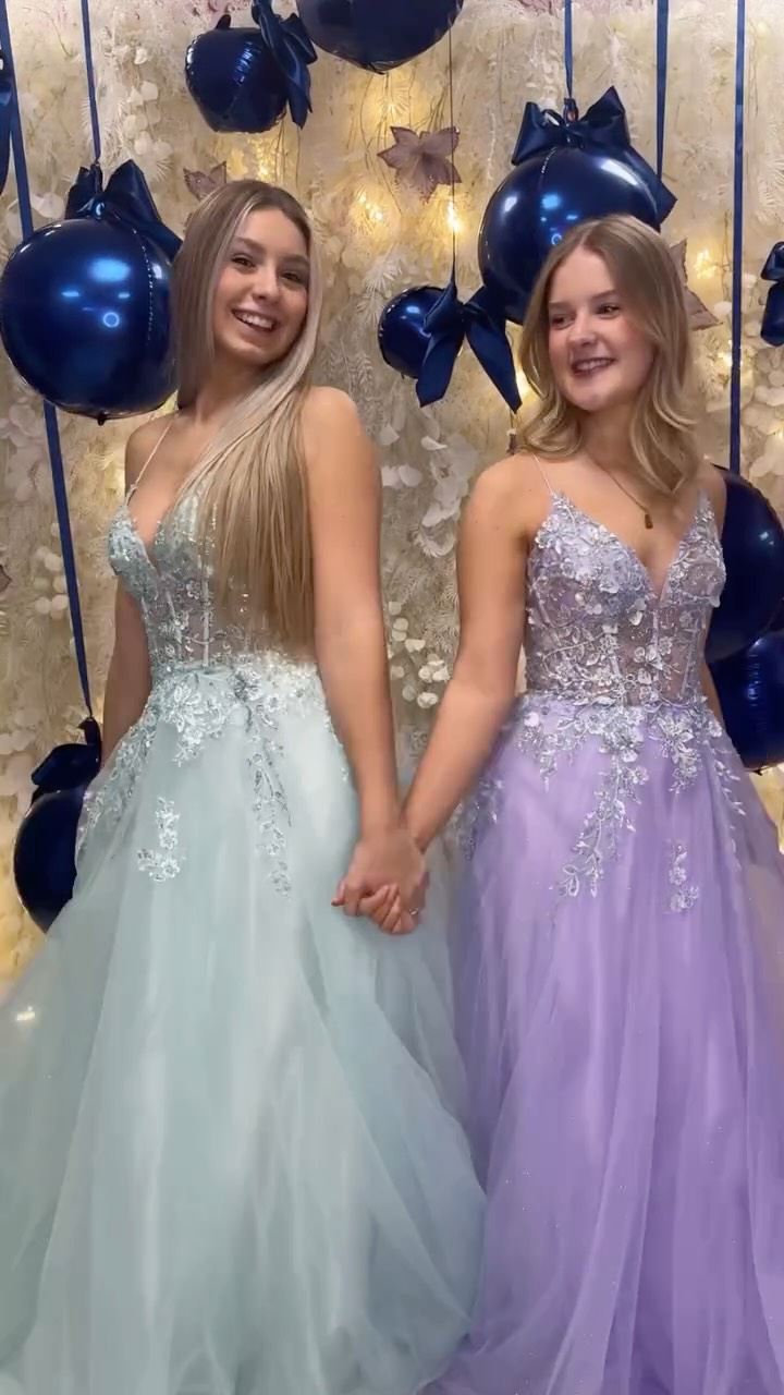 Our beautiful Aurelia ballgown in 4 gorgeous pastel colours 🤩✨⭐️
If you would like to find your dream dress at Lily’s Boutique, book in for January via DM or call us today!!