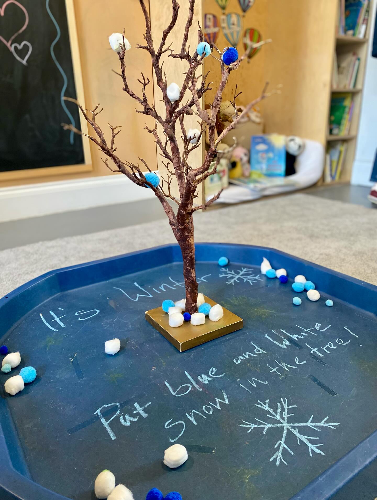 We are back! ☺️
Our first day back after the holidays was full of smiles as we began learning about our new topic: Winter ❄️
To make the day even more special.. it was snowing! Giving the children the wonderful opportunity to experience real snow in our garden! From feeling the snowflakes and exploring the frosty outdoors to sharing warm hugs and cosy moments inside.
We can’t wait to learn, play and discover together throughout this new term 🤩
#learningthroughplay #londonnursery #education #earlyyearseducation #earlychildhoodeducation