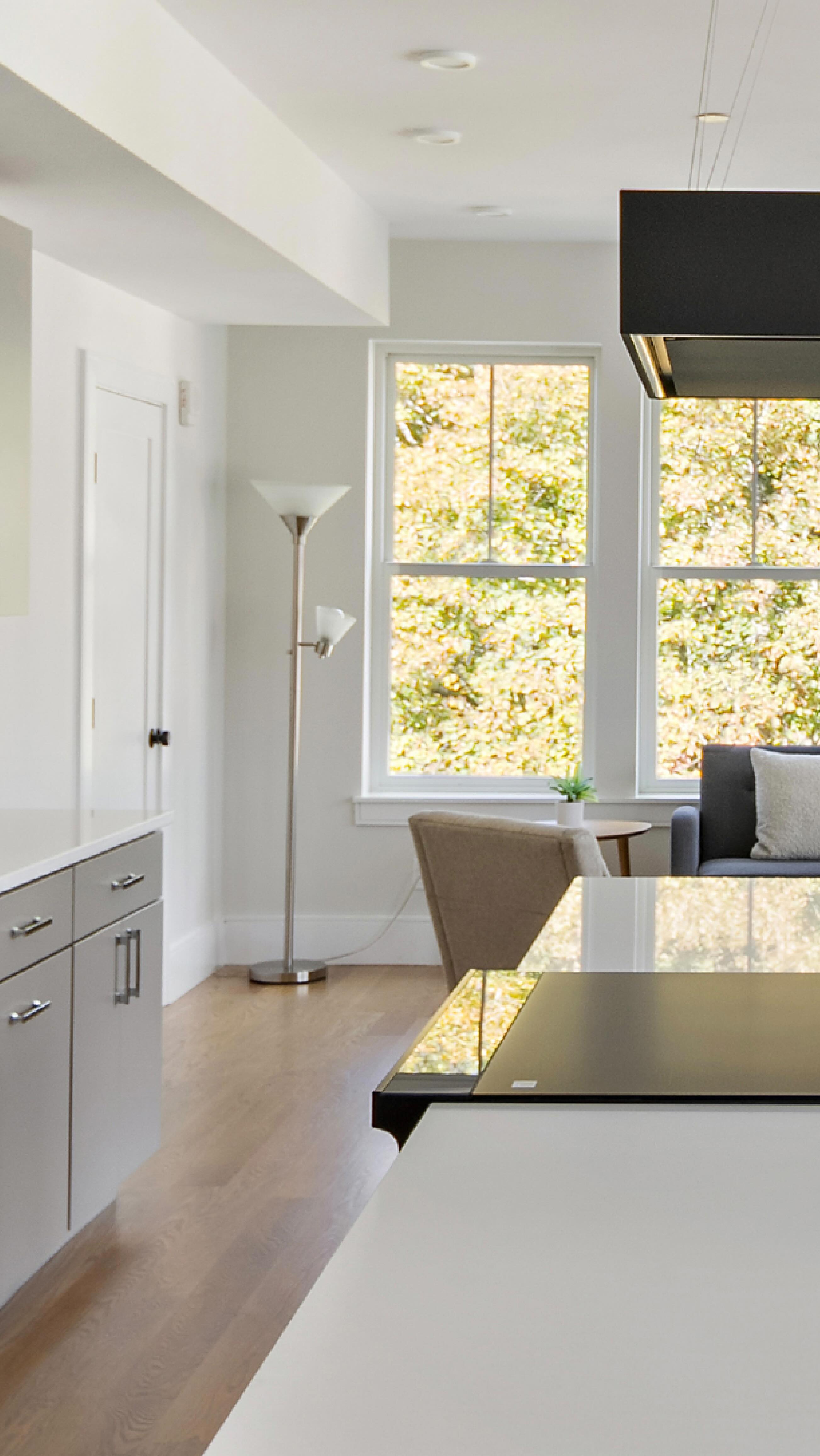 ✨OPEN HOUSE SUNDAY 12-1:30!✨
421 High Street, Unit 307, West Medford MA
🛏️ 2 BEDS
🛁 2.5 BATHS
📐 1,462 SQFT
💰 1,195,000
• This exceptional bi-level residence features a private, covered balcony PLUS a private 20’ roof deck
• The cutting edge kitchen highlights slab cabinets, chrome hardware, Samsung appliances including refrigerator with screen, and center island accented by a sophisticated hanging hood
• Ground level Twisted Tree Cafe
• One deeded parking spot
• Just 0.1 miles from the West Medford MBTA station
• Minutes from local restaurants, shops, and Tufts University
OPEN HOUSE
Sunday, January 4th, 12-1:30PM
LISTING AGENTS
👤 Paul Cirignano
📞 781.570.9007
✉️ Paul@TheSynergyREgroup.com
👤 David Proch-Wilson
📞 617.763.4771
✉️ David@TheSynergyREgroup.com
Link in bio for The Doherty West Medford official website!
.
.
.
.
#openhouse #condo #townhouse #roofdeck #realtorreels