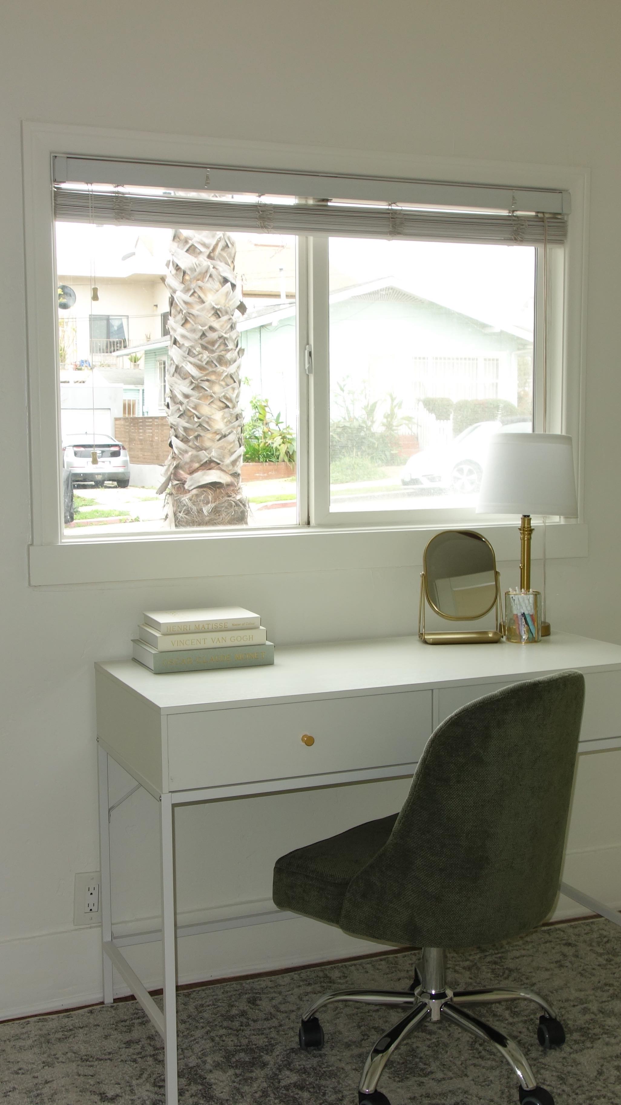 Take a look at our most recent stage! We’re obsessed with this cute house in north park 🏡
In need of any staging in the San Diego area? DM us to get started!
#homestaging #interiordesign #sunraestaging #sandiego #realestate