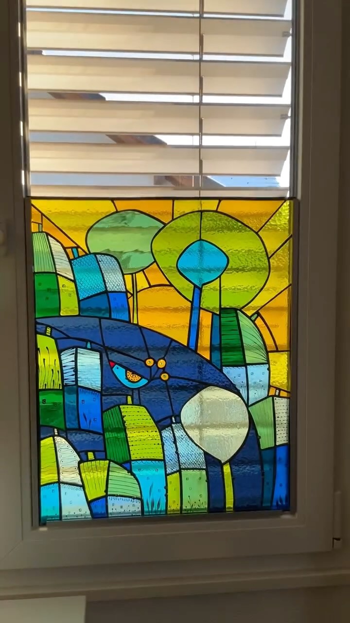 This panel started life as a digital painting I made on my iPad years ago. I liked it so much that I painted it on a backpack. Then I liked it even more, so when I started working with glass, I thought, “Yep. You again.”
I have a feeling this isn’t its final transformation, but we’ll see what the future decides. In the meantime, more designs are on the way—stay tuned!
#annabies #stainedglass #uniqueart