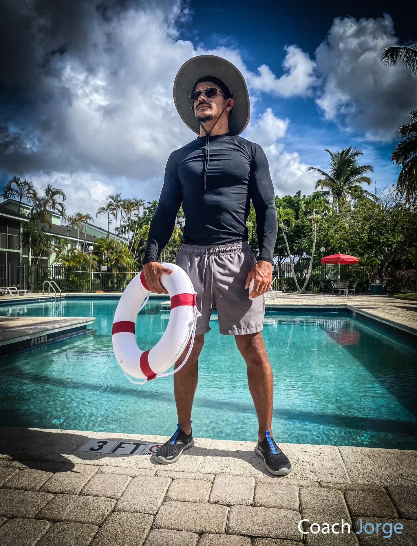 Happy Mentor Day! Teaching kids to swim means teaching them confidence, discipline, and water safety. Every lesson is a chance to mentor for life 🌊 #HappyMentorDay #MentorDay #CoachJorge #SwimMentor #mentorsmakeadifference