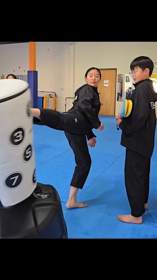 2026 Taekwondo training starts!
Victory is not our only goal, Growth is.
For us, โTaekwondo is more than just winning. Itโs about the journey to a successful life. โThrough the sweat of training and the moments of togetherness, Team IKICK naturally learns Perseverance, Passion, and Cooperation. We believe these values are the true foundation for their growth.
โOur mission is to help them build a healthy, lifelong habits that stay with them forever. Watch them grow. "Together we kick strong!" ๐ช
#Taekwondo #MartialArts #TaekwondoLife #TrainingDay #CharacterBuilding #Perseverance #MartialArtsKids #Poomsae #Sparring #GrowthMindset #TkdTraining #HealthyHabits
โ#RanchoCucamonga #ikick #ranchocucamongataekwondo #fontana #ontario
#ํ๊ถ๋ #ํ๊ถ๋์์ #์์ดํฅ #์ด๋ํ๋์์ด #์ธ์ฑ๊ต์ก #์ด์ #์ธ๋ด #ํ๋ #๊ฑด๊ฐํ์ทจ๋ฏธ #์ค์ด์ #milet #finalcall
