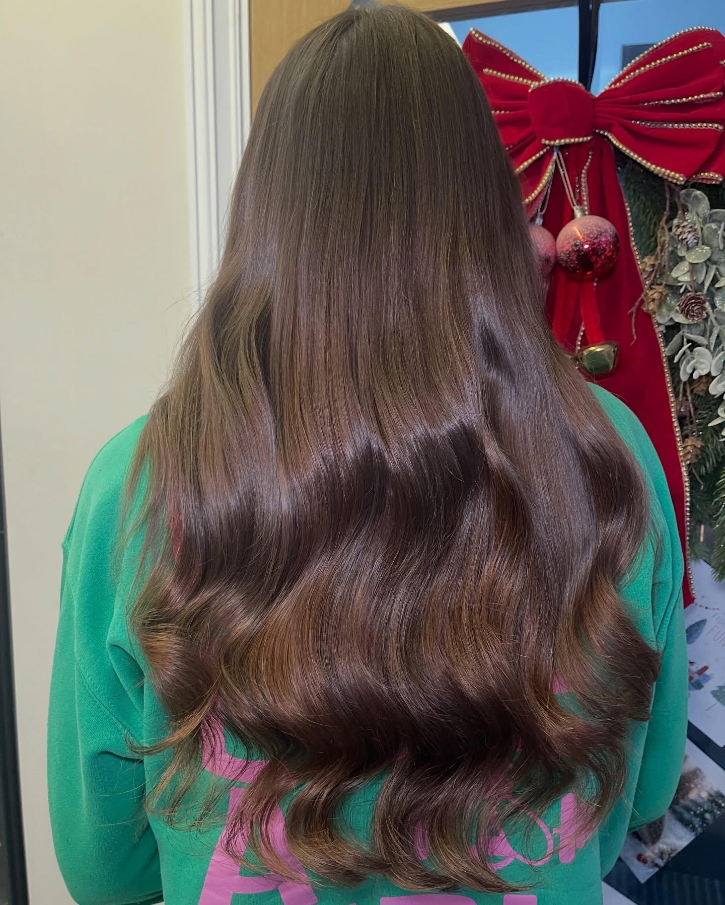 The Last Picture of 2025 camera roll 📸✨
Wash, blow-dry & Hair Extension refit by @rebeccafletcher_hair