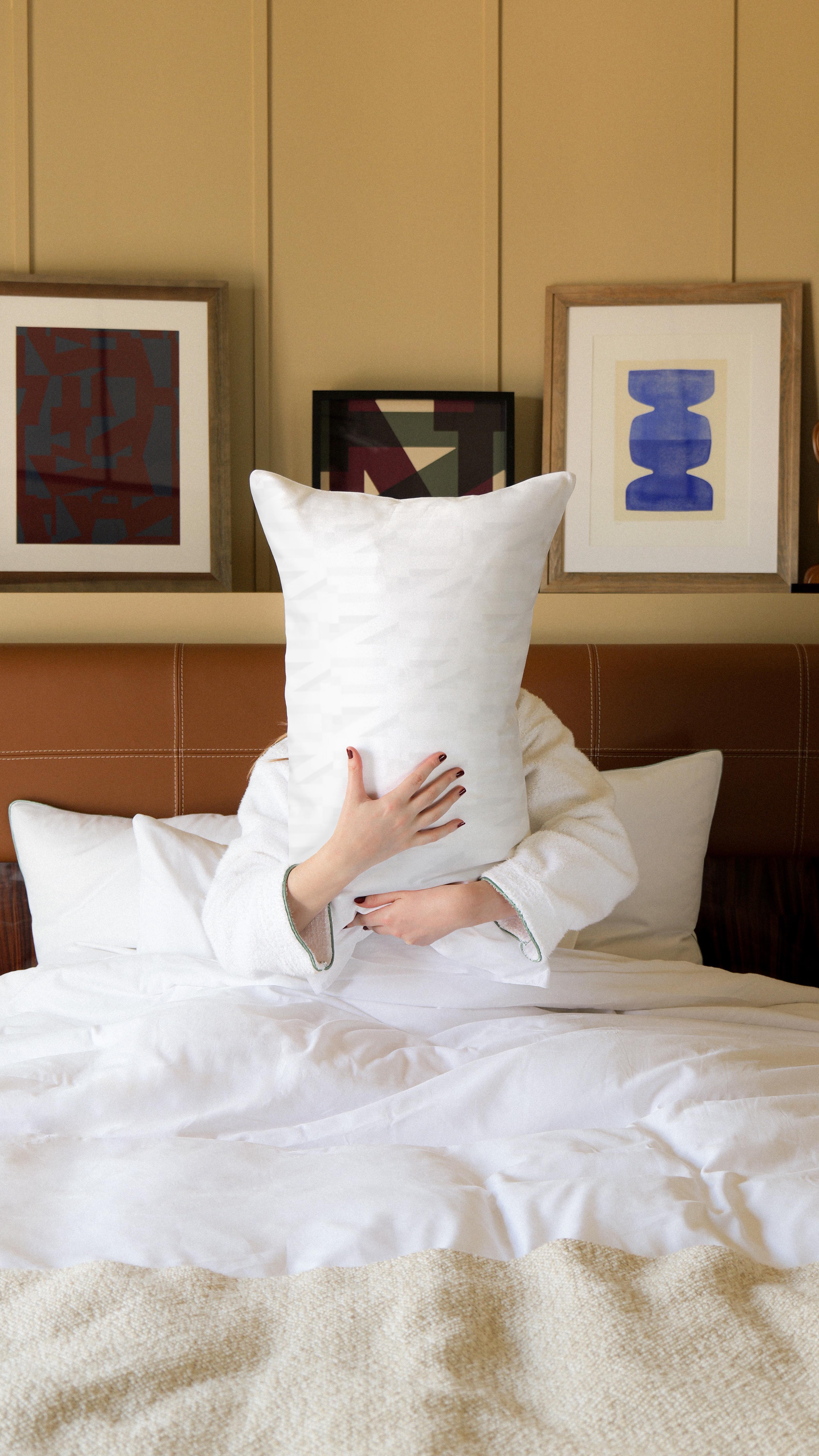 Dormir dans de beaux draps. 🤍
@hotelnormanparis