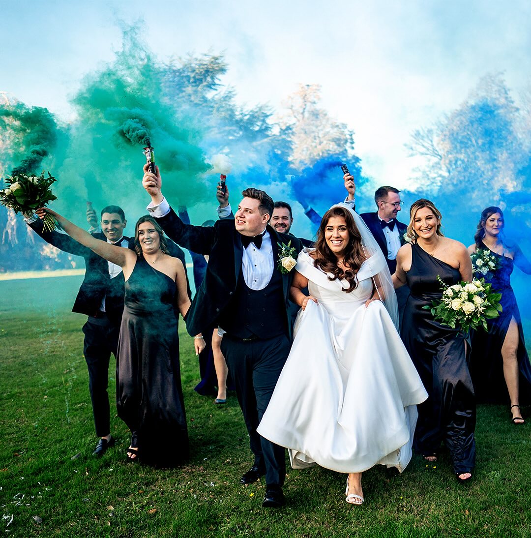 Ellie + Will | Kimberley Hall 📸❤️
Venue @kimberleyhallnorfolk
Ceremony @theceremonypeople
Dress @labelleangelebridalwear2007
Hair @flamingoamyhair @carahubbard_hairartist
MU @charlottenewellmakeup
Caterers @mackenziedavidevents
Band|music @barneyandtherubbles
Content creator @_social_scenes
#norfolkweddingphotographer #norwichweddingphotography #documentaryweddingphotographer #bestweddingphotographer #weddinginspiration