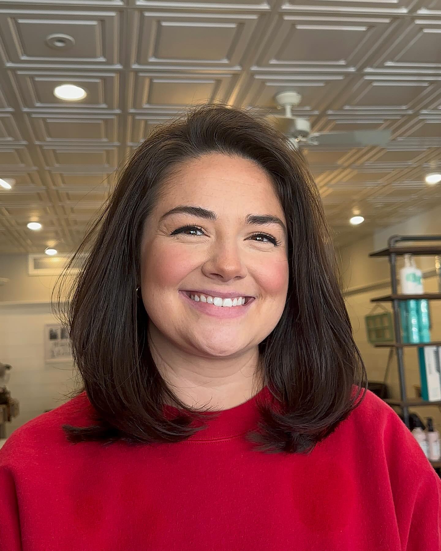 This length was made for her! This is your sign to chop your hair!!!
Hair by Brianna @hairrbybriannarose