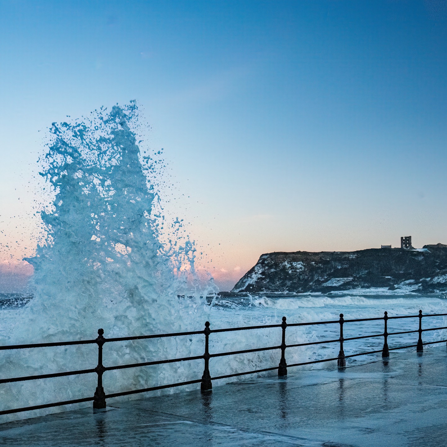 Scarborough North Bay sunset at high tide #scarborough #yorkshirecoast #yorkshire