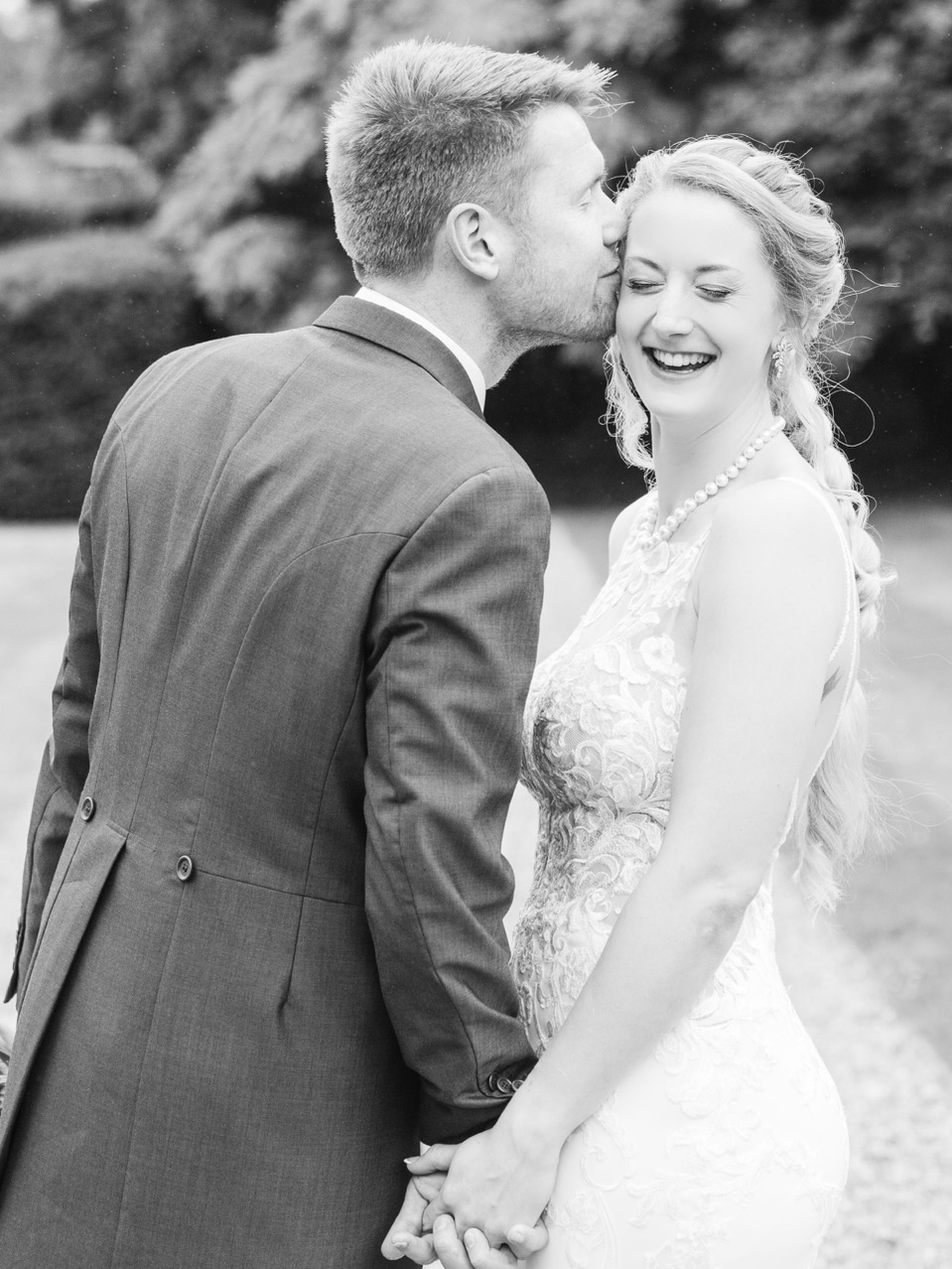 More black and whites of these two gorgeous people 🤍