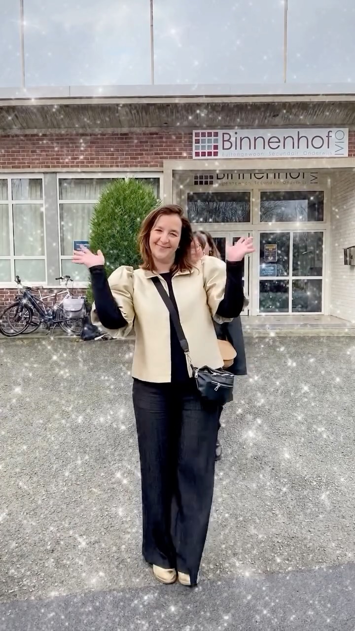 Na een heerlijke kerstvakantie zijn we weer helemaal opgeladen en klaar om vol enthousiasme van start te gaan. Team OV1 staat te popelen om erin te vliegen en wenst iedereen een gelukkig, gezond en succesvol nieuwjaar! ✨🎉