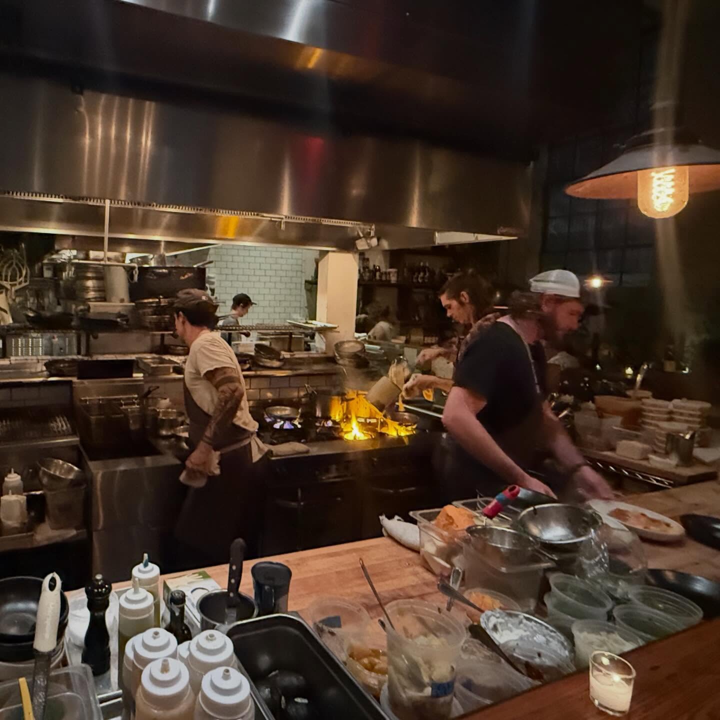 Tonight was one of those meals that reminds you why dining out can still feel special.
Dinner at Paladar 511 with my favorite person in the world — my fiancé, Dina — and it was an absolute hit from start to finish.
We kicked things off with the Tuna Crudo and Beef Carpaccio, and both were dialed in — clean, balanced, and confident without trying too hard.
Add in some wicked mocktails that were genuinely thoughtful (not an afterthought), and the night was already winning.
Then came the stars.
The braised rabbit with sweet potato gnocchi — a rare find, beautifully executed, and the kind of dish you don’t forget.
And the Pappardelle… always reliable, always comforting, and somehow still surprising every time.
Great food.
Great atmosphere.
Even better company.
These are the meals that stick — not just because of what’s on the plate, but because of who you’re sharing it with.