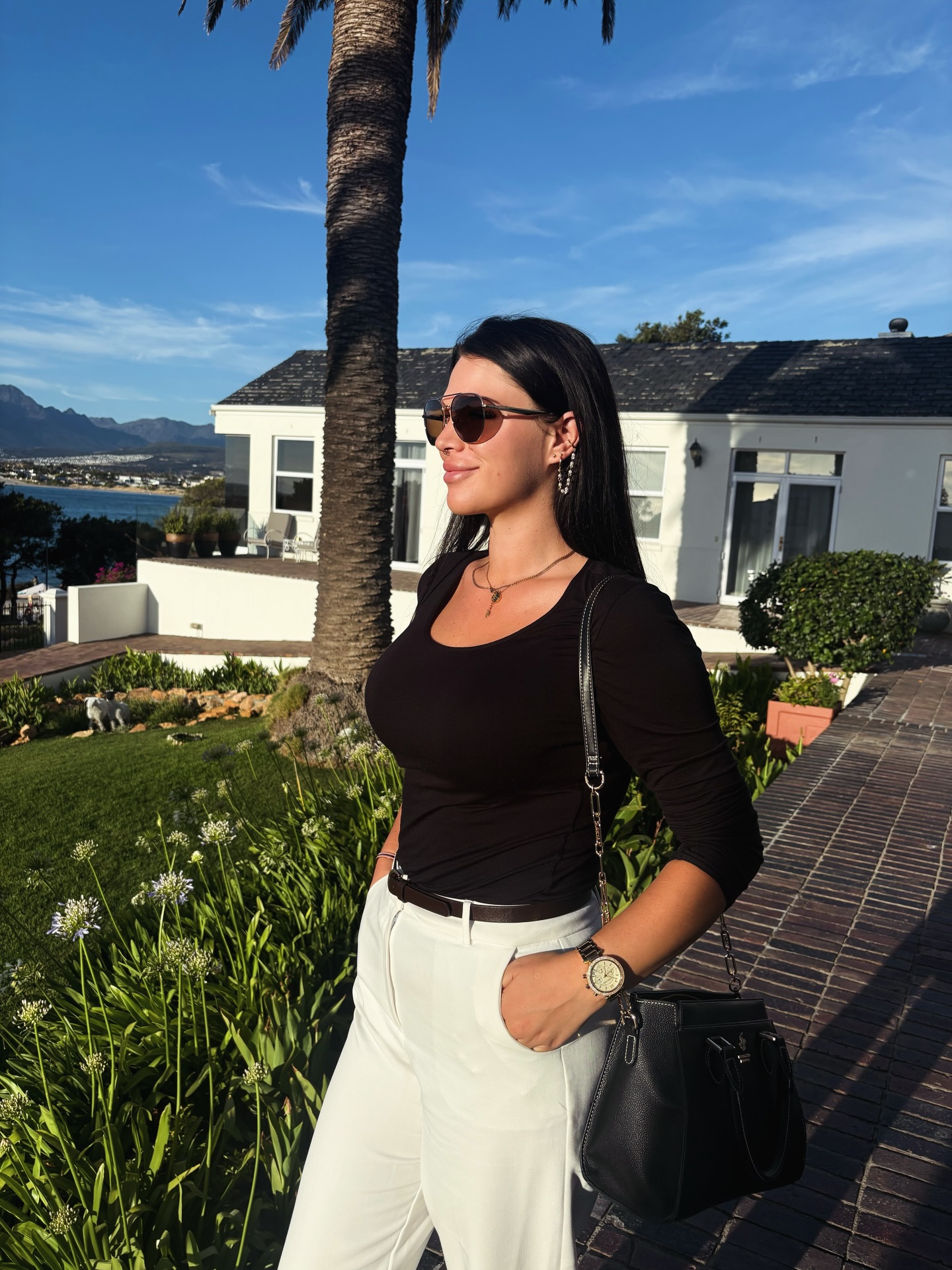 I wanna fly, I wanna drive, I wanna go. I wanna be a part of something I don’t know. (2010 Miley is now 2026 me)📍🗺️ ✈️
#southafrica #travel #lifestyle