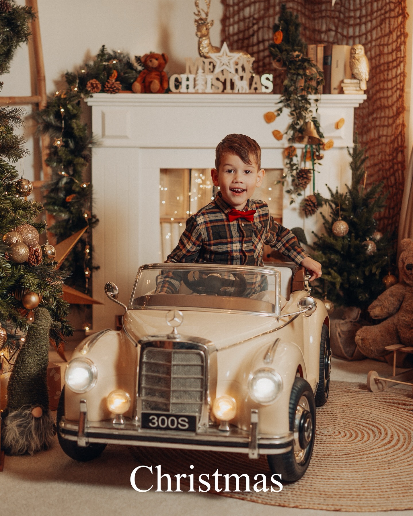 Karácsonyi fotózás
#christmas #christmastree #merrychristmas #christmasdecor #xmas christmastime love winter christmasmiracle cooking christmasgifts santa holidays holiday christmasdecorations gift christmasiscoming december family smallbusiness navidad art santaclaus instagood gifts giftideas noel photography christmaslights christmasphotoshoot