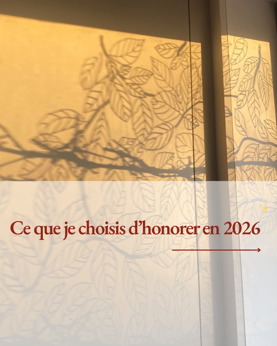 Et toi, qu’est-ce que tu choisis d’emmener avec toi et d’honorer en 2026 ? ✨
2025 à été riche en apprentissages, mais aussi remplie de de doutes et de remises en questions.
S’il y a bien une leçon qui me suit chaque année, c’est que tant que je ne priorise pas ma santé ni que je nourris mon énergie… je fonctionne pas correctement et ça impacte toutes les sphères de ma vie 🫠
Et toi, c’est quoi tes priorités 2026? ✨
——-
👋 N’oublie pas de t’abonner si tu veux prioriser ta santé cette année !
🙋♀️ Moi c’est Eugénie. Je t’aide à arrêter de subir tes hormones, tes douleurs, ta fatigue pour retrouver ta confiance et ta serenité au quotidien.
Tu veux savoir si c’est possible pour toi ? 👉 Ecris BILAN et je T’OFFRE une analyse personnalisée de ta situation 🤝