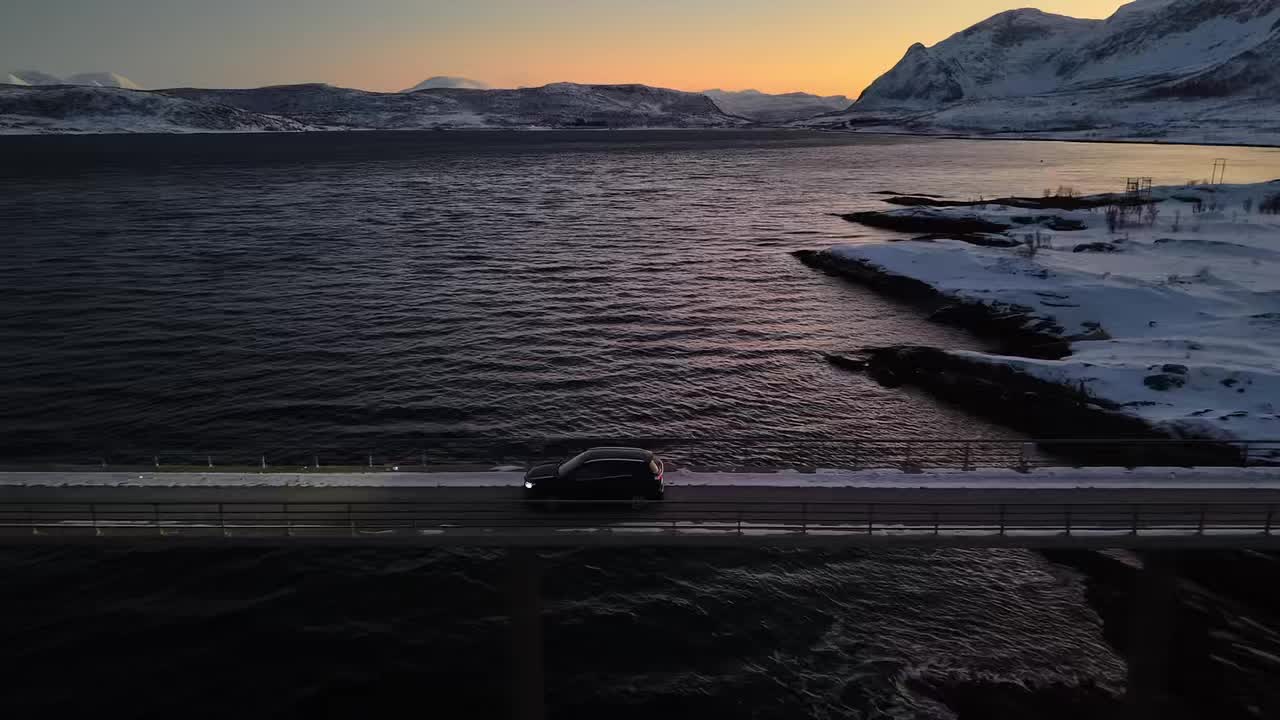 Today has a been a day of drones and action cams. @photographin_uk went and recce’d this morning due to an impromptu lie in.
Then it was out seeing where the little light and conditions took us!
#ImACameraGuyNow
#OneMistakeAtATime
#DroneAndAction
#ActionCamLife
#DJICreators
#DroneReel
#ChasingLight
#PhotoRecce
#BehindTheScenes
#ContentInTheWild